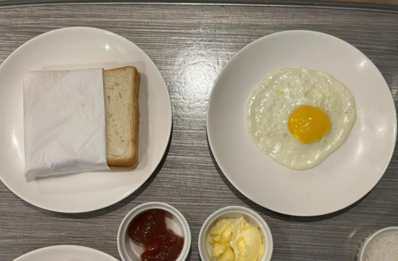 Breakfast in Riviera Courtyard Guest House Islamabad