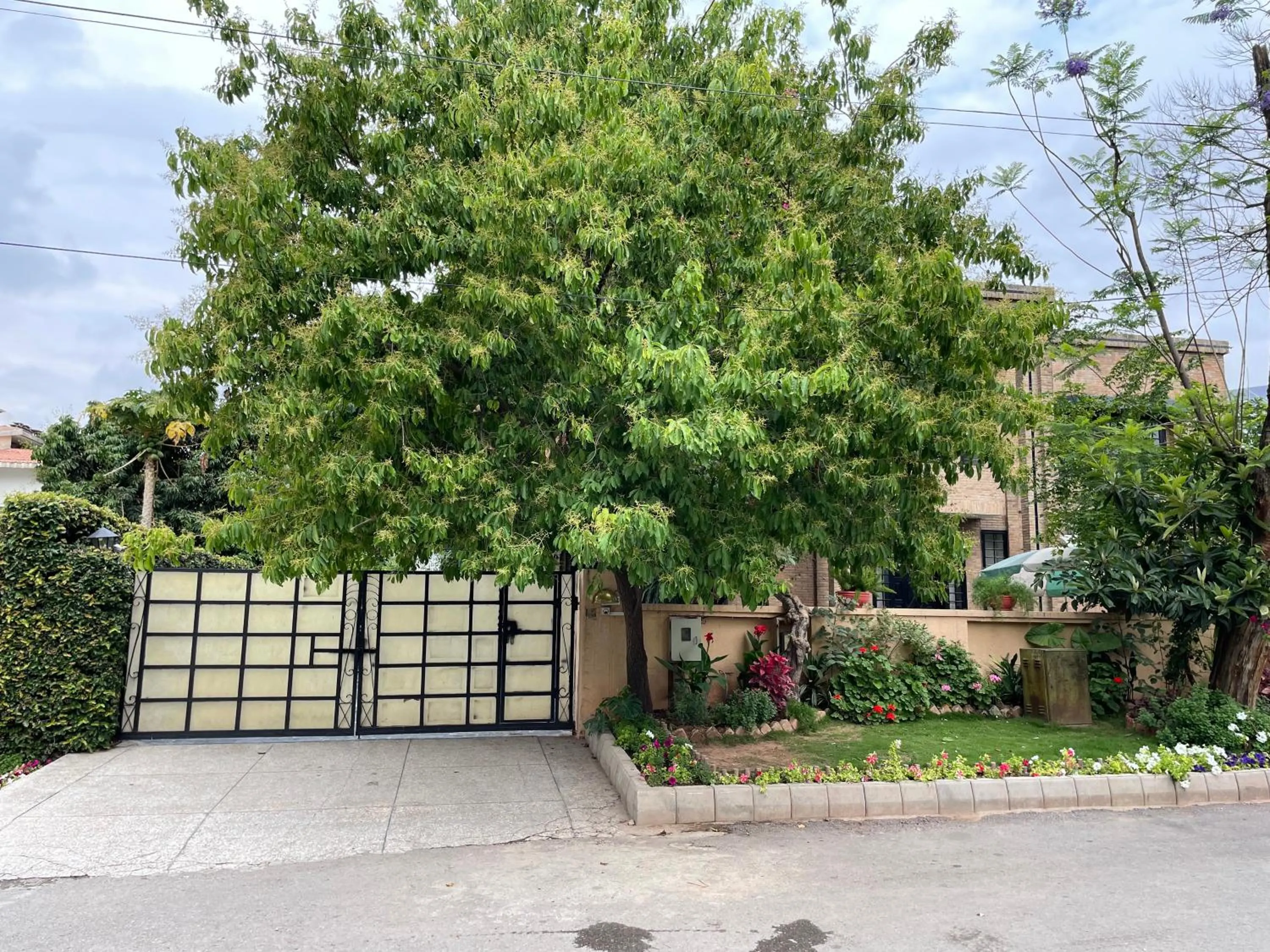 Property building in Riviera Courtyard Guest House Islamabad