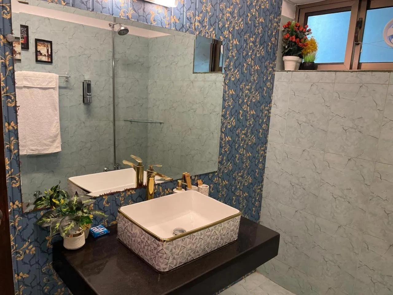 Bathroom in Riviera Courtyard Guest House Islamabad