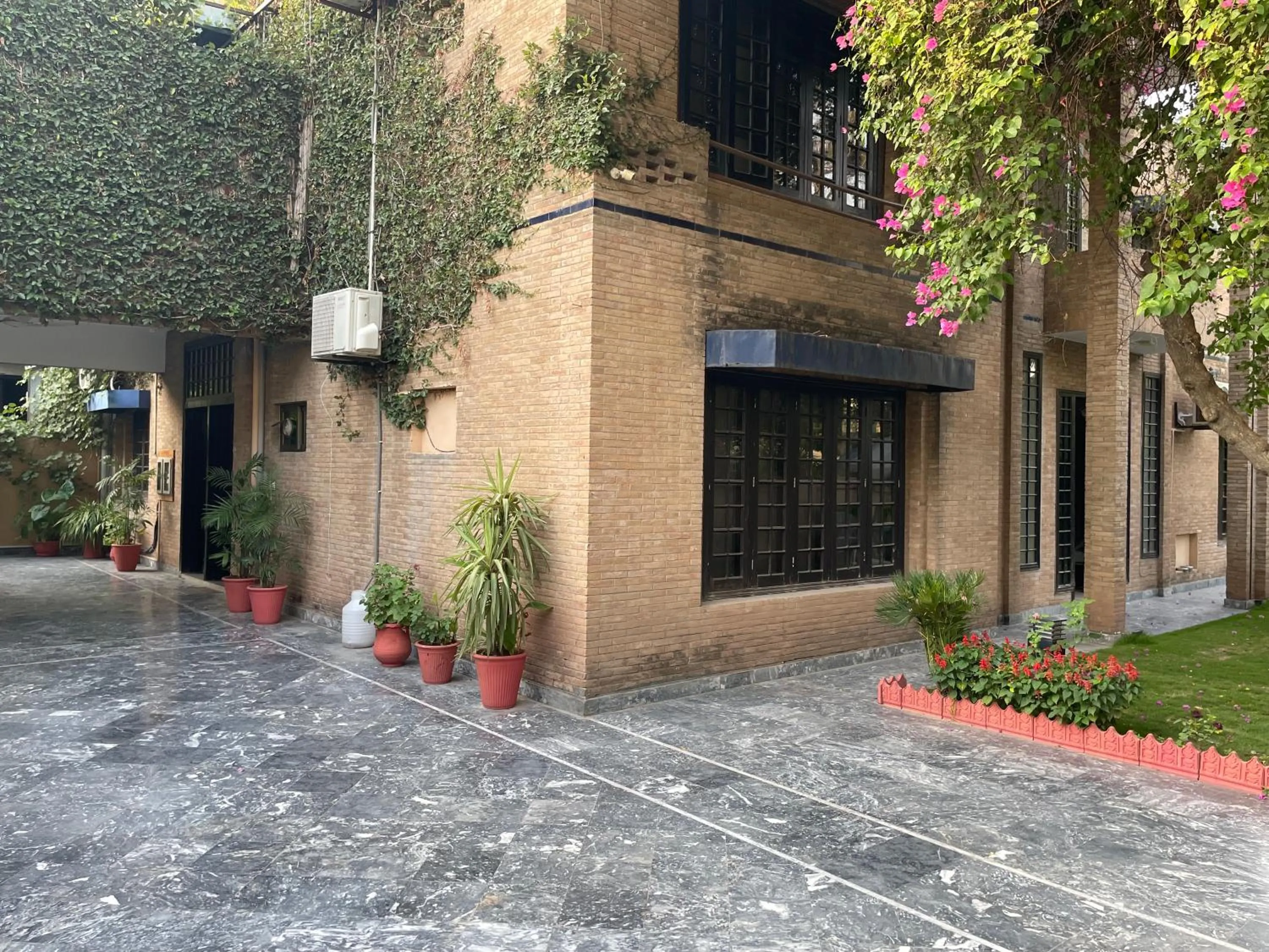 Facade/entrance in Riviera Courtyard Guest House Islamabad