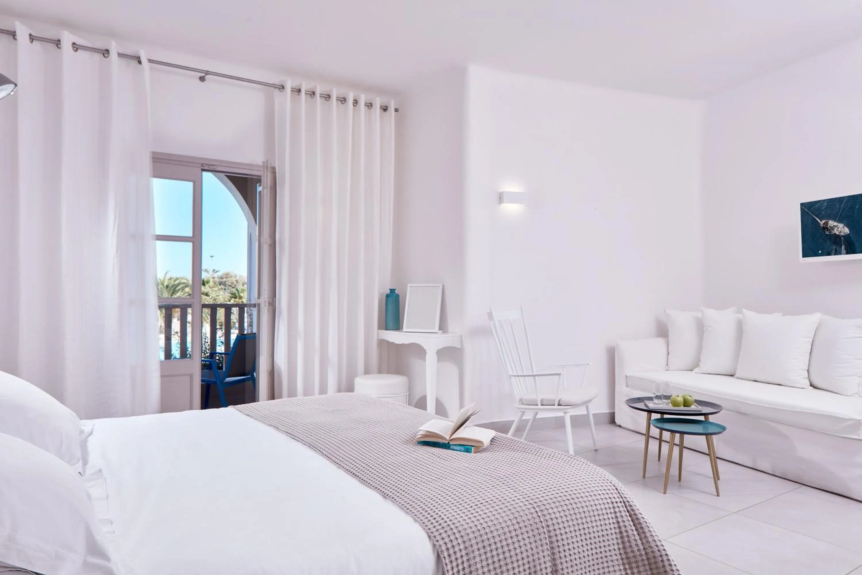 Photo of the whole room, Bed in Santo Miramare Beach Resort