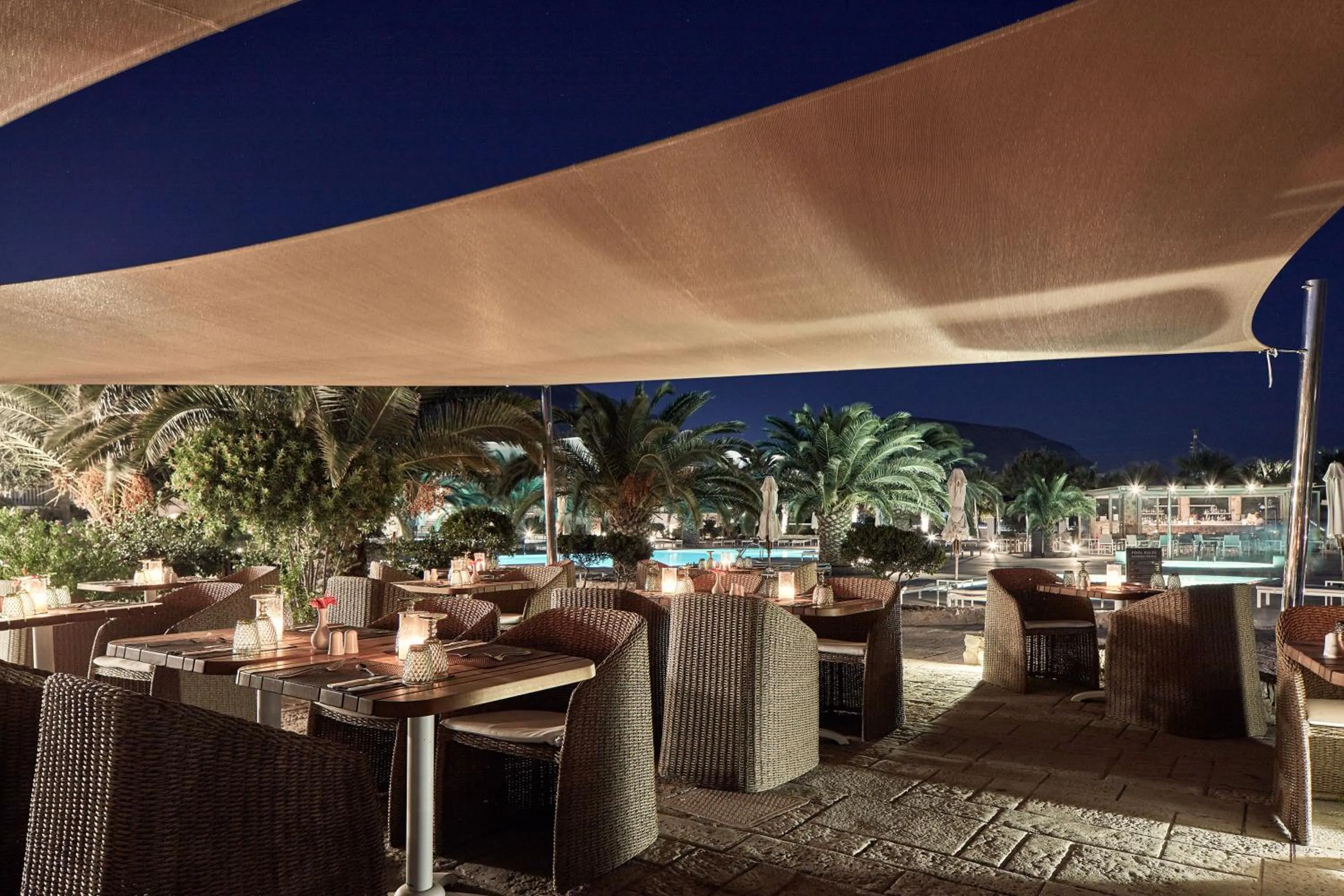 Restaurant/places to eat in Santo Miramare Beach Resort