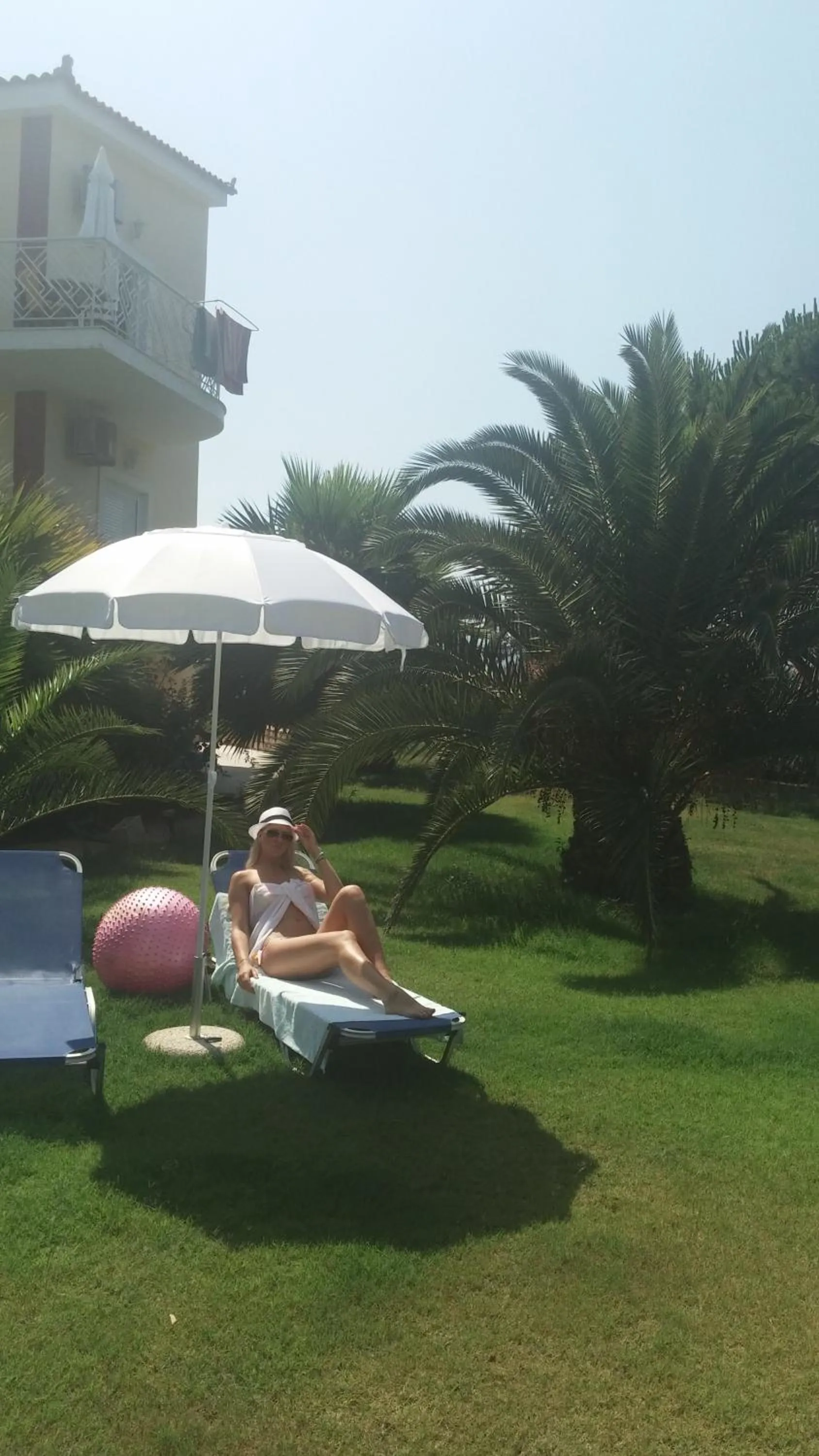 Lounge or bar in Irida Beach Resort Suites