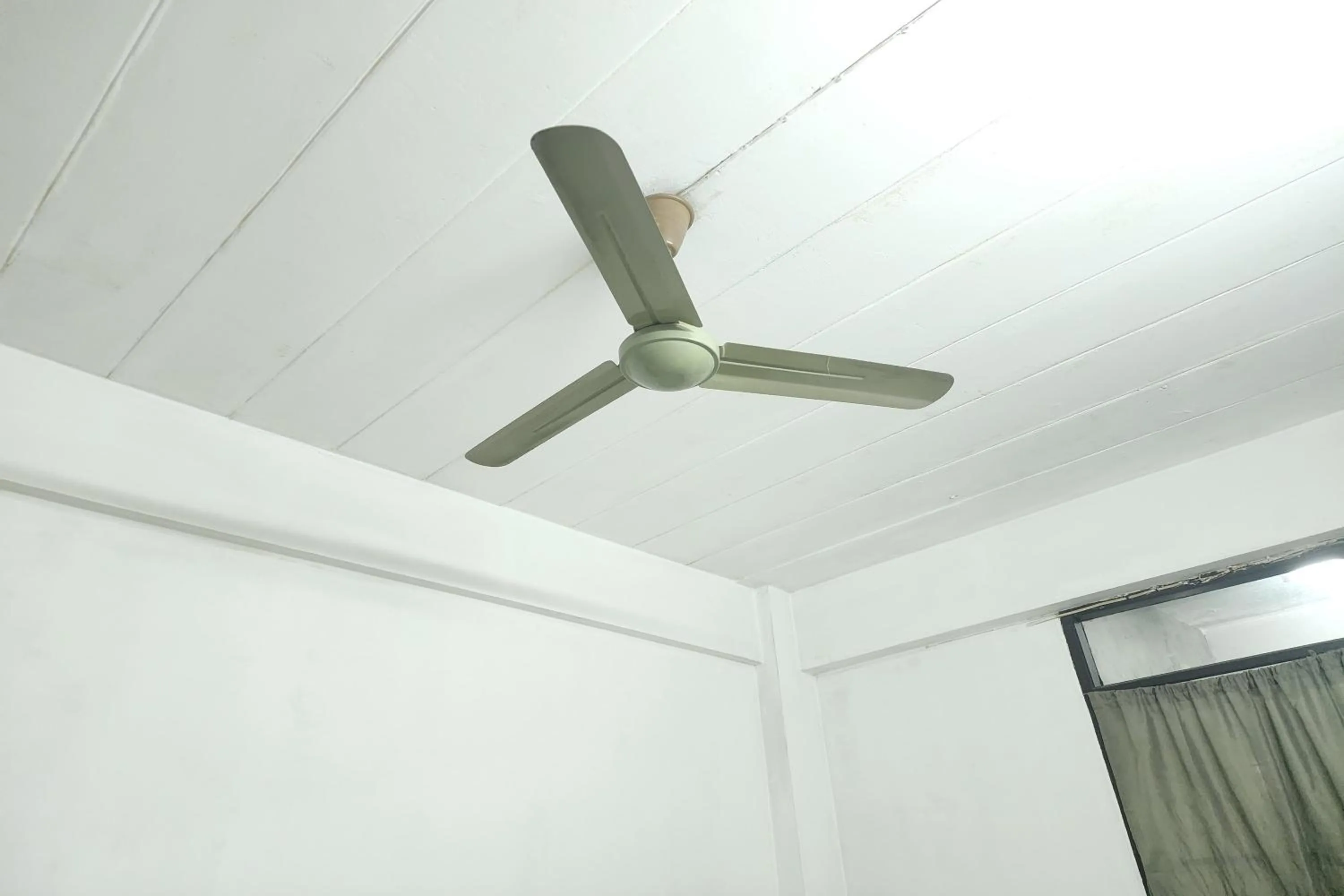 fireplace in Green Apartment Kaset