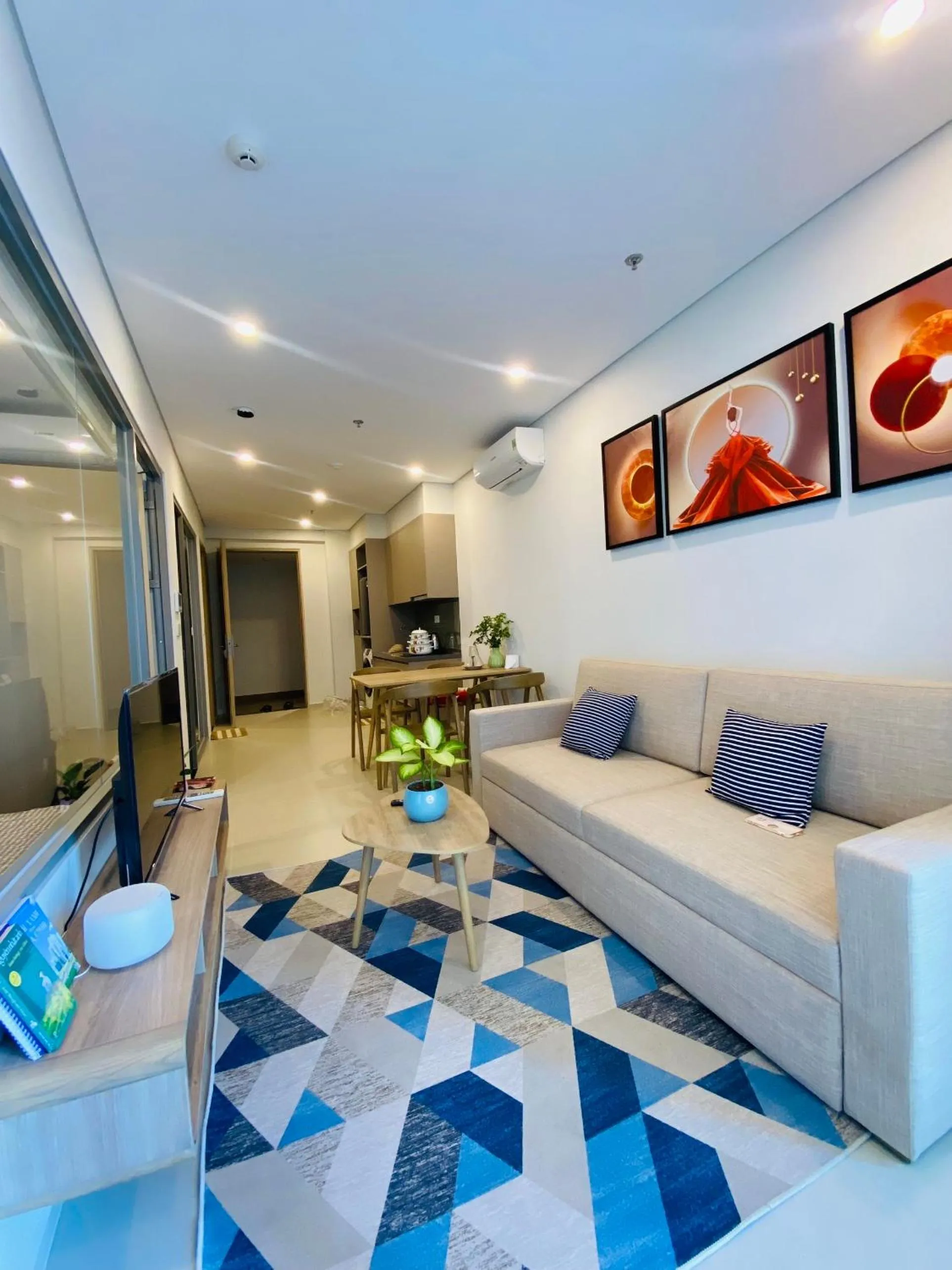 TV and multimedia in The Sóng Apartment Vũng Tàu - Sophia's House