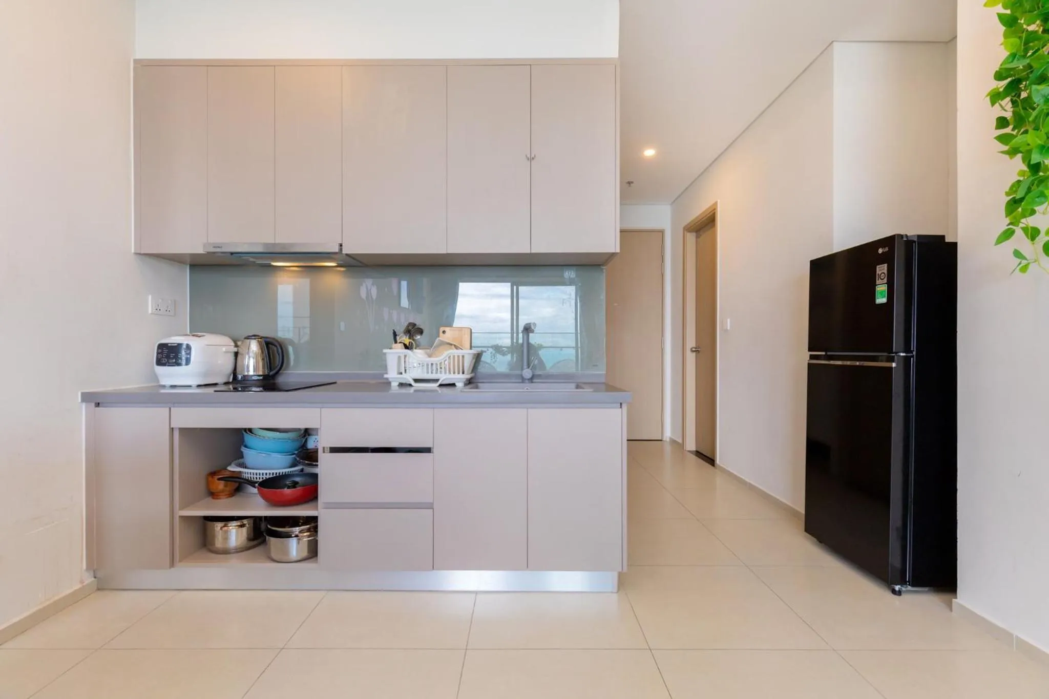 Coffee/tea facilities in The Sóng Apartment Vũng Tàu - Sophia's House