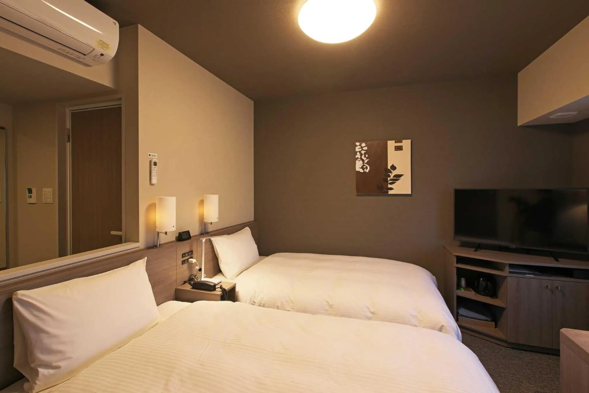 Photo of the whole room, Bed in Hotel Route Inn Kyoto Maizuru -Nishi Maizuru Ekimae-