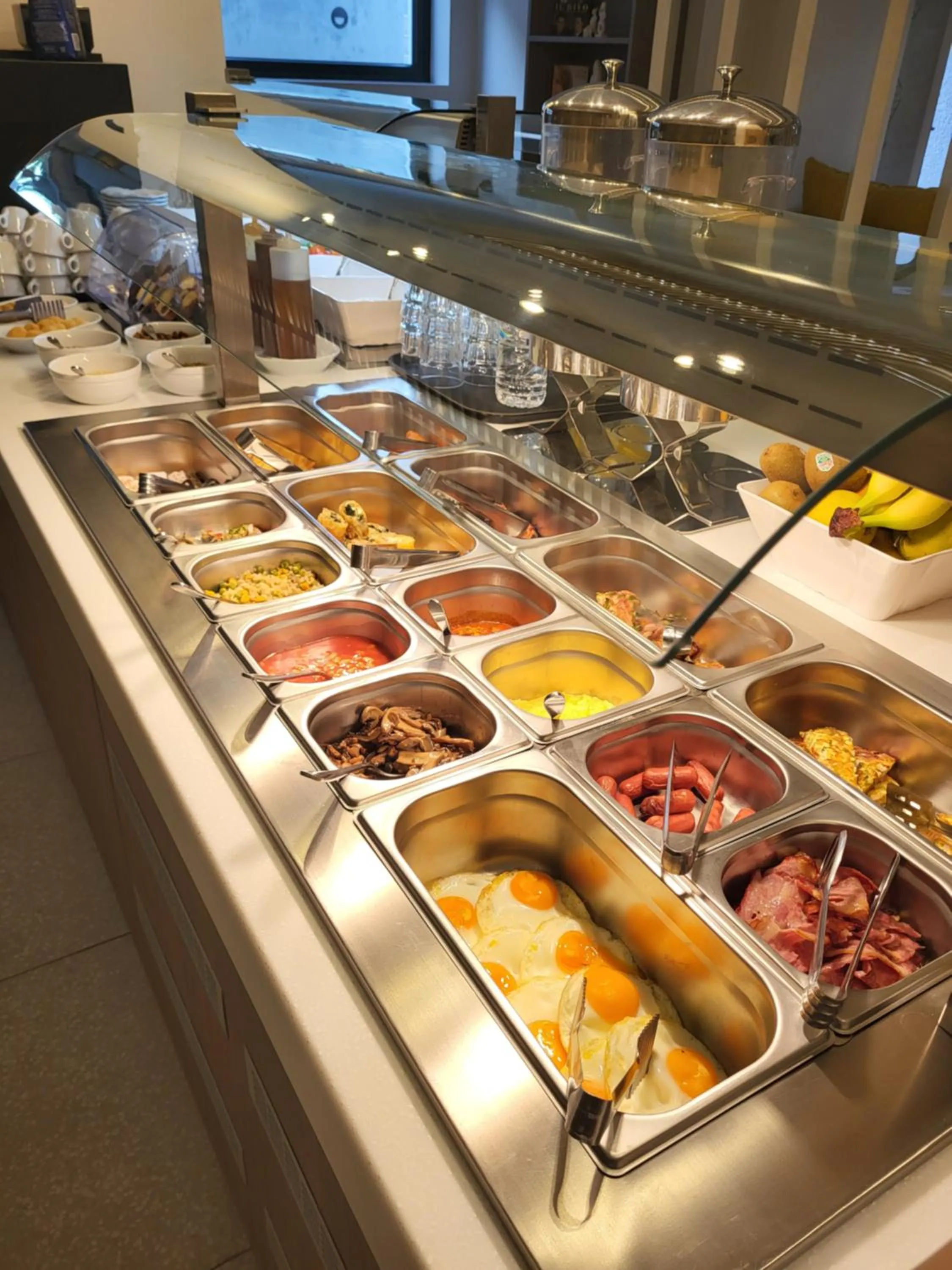 Breakfast in Sellada Beach