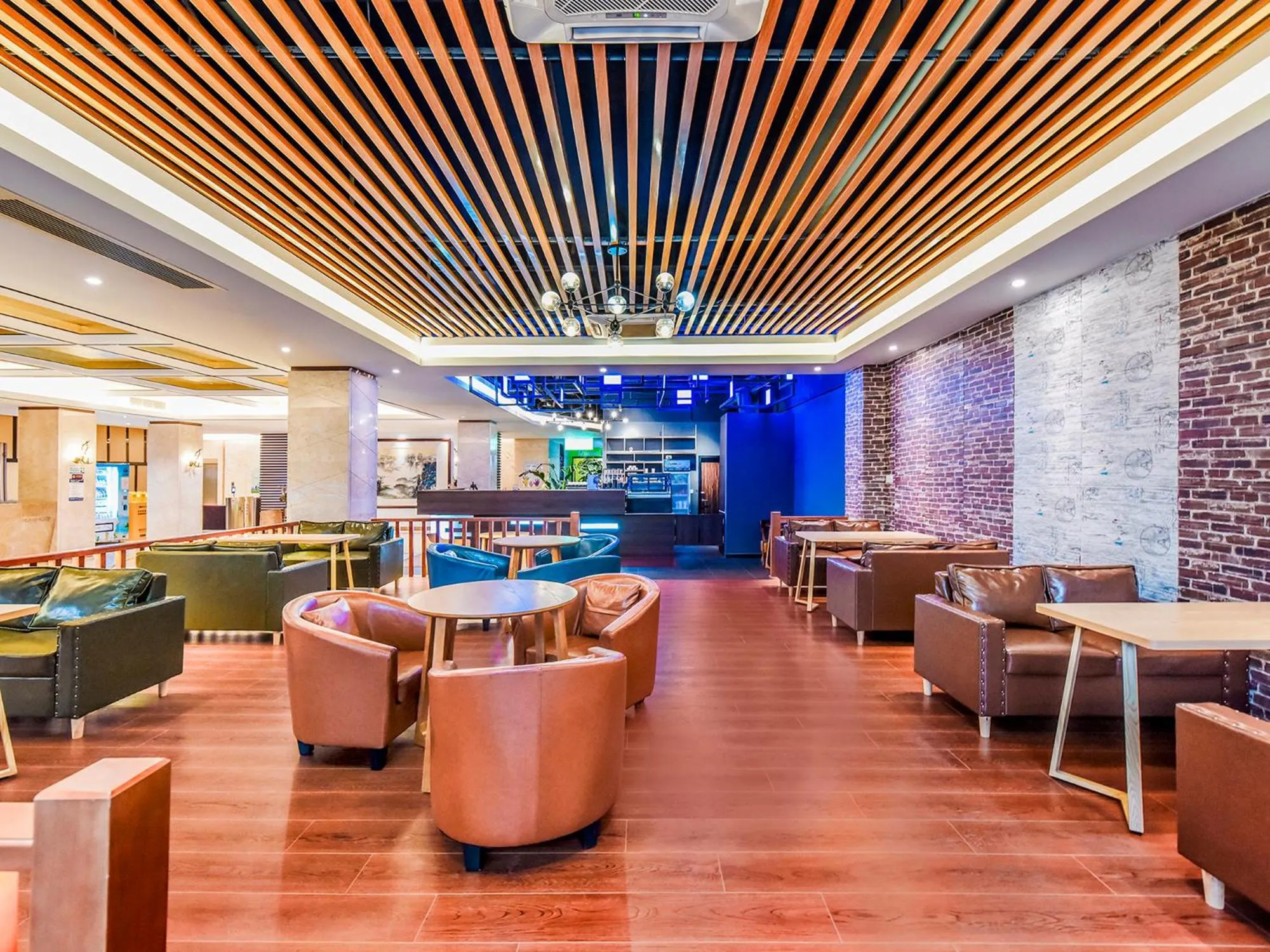 Seating area in Guangzhou Huihe Hotel