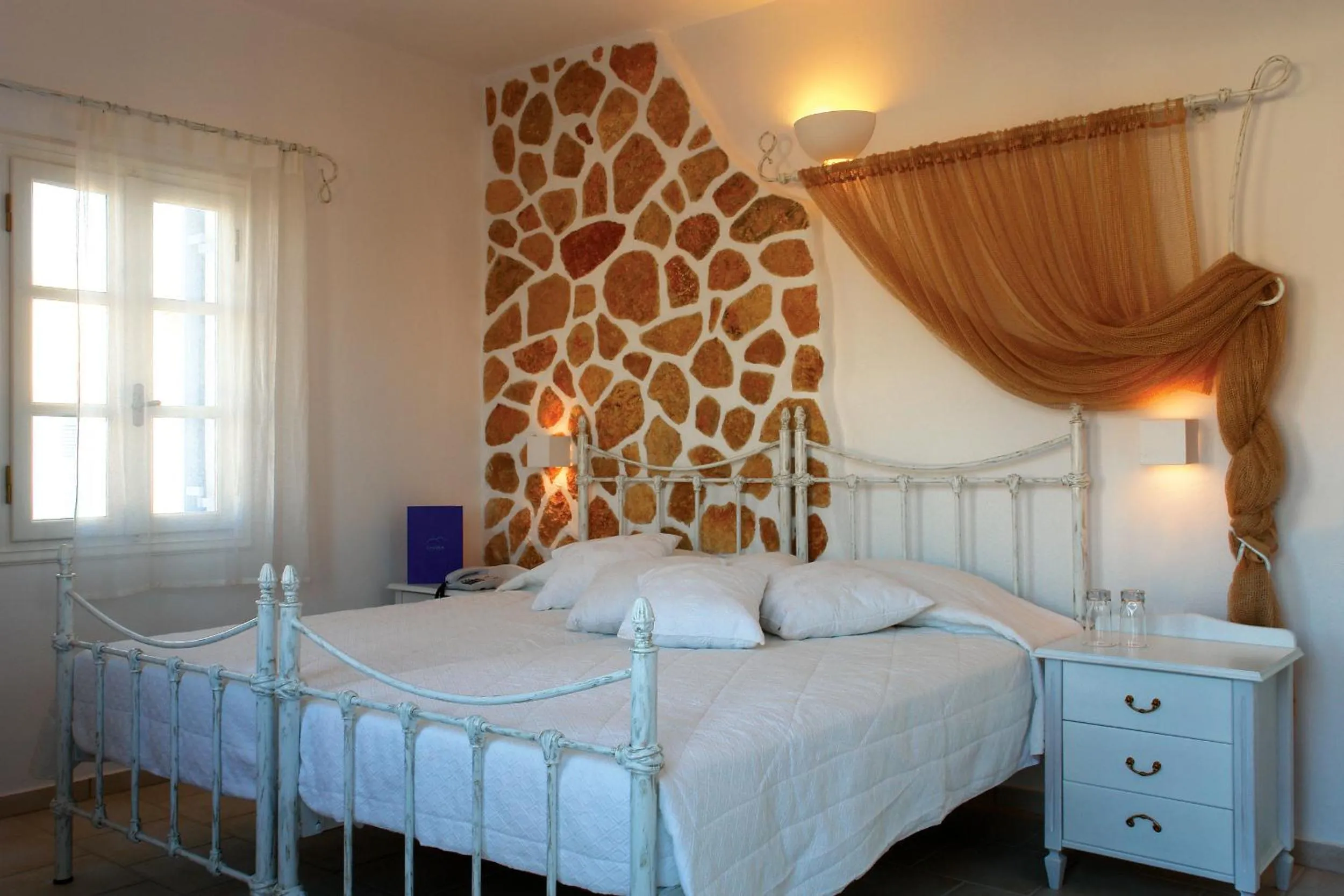 Bed in Chora Resort Hotel & Spa