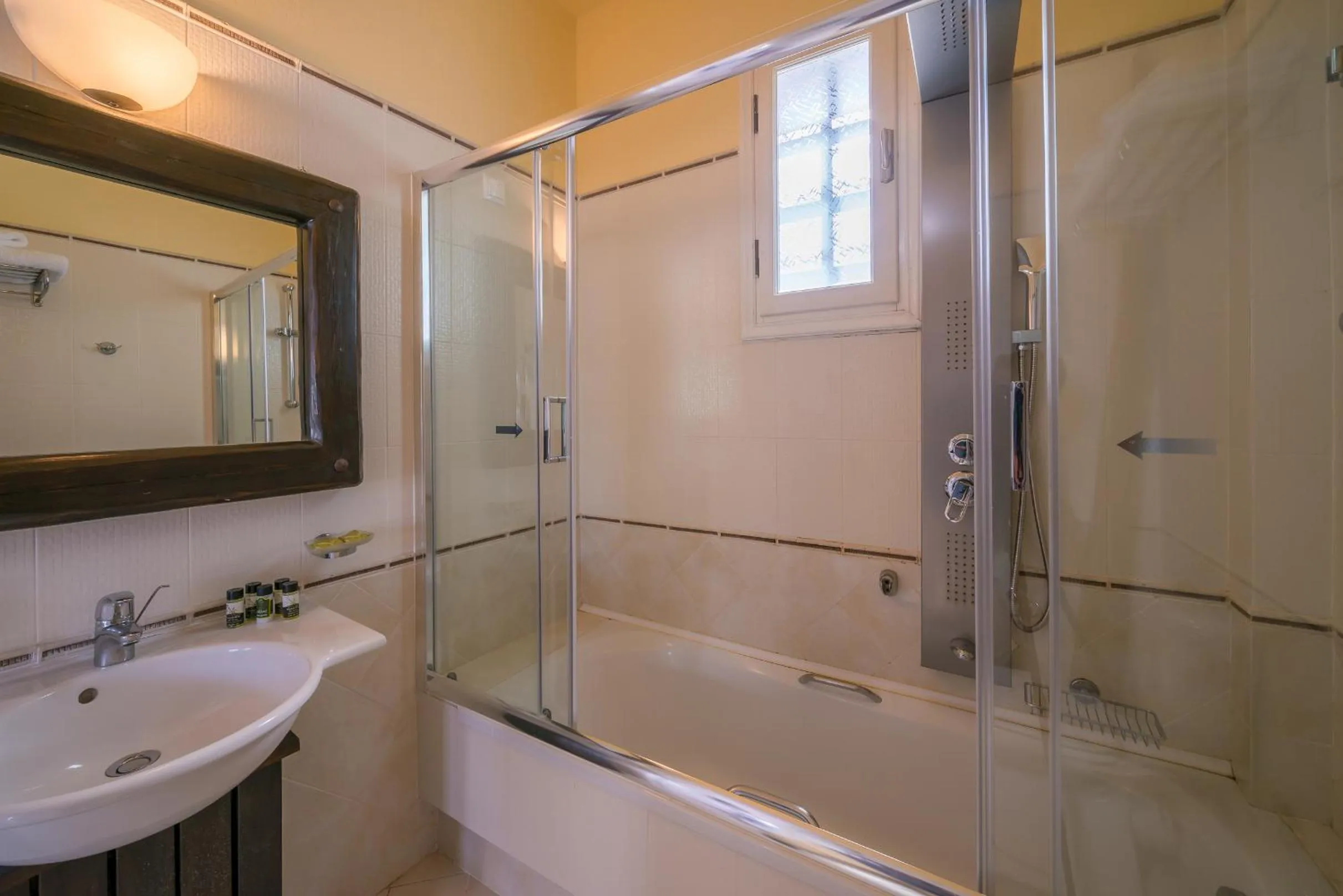 Chora Resort Hotel & Spa