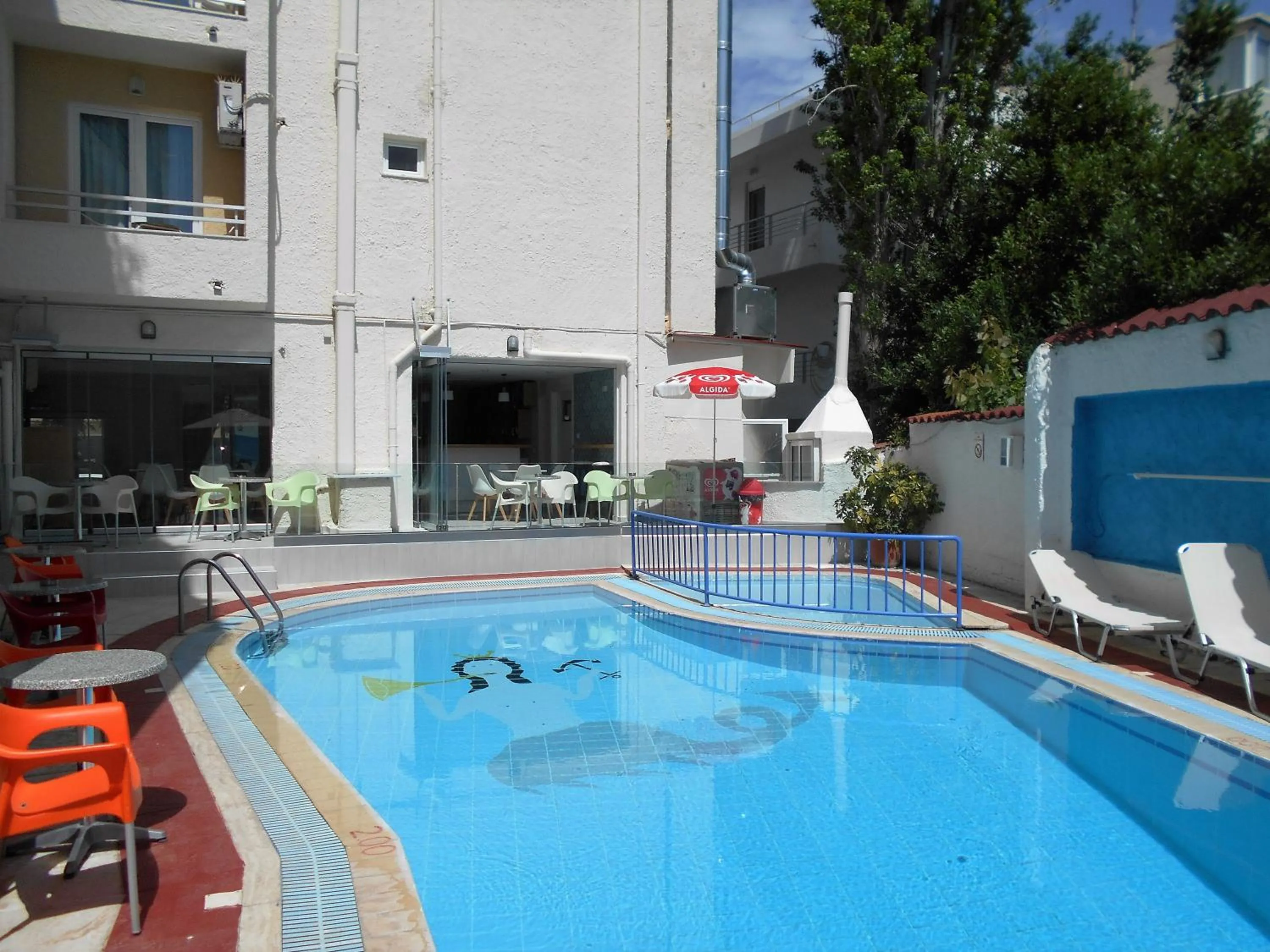 Swimming pool in Hotel Koala