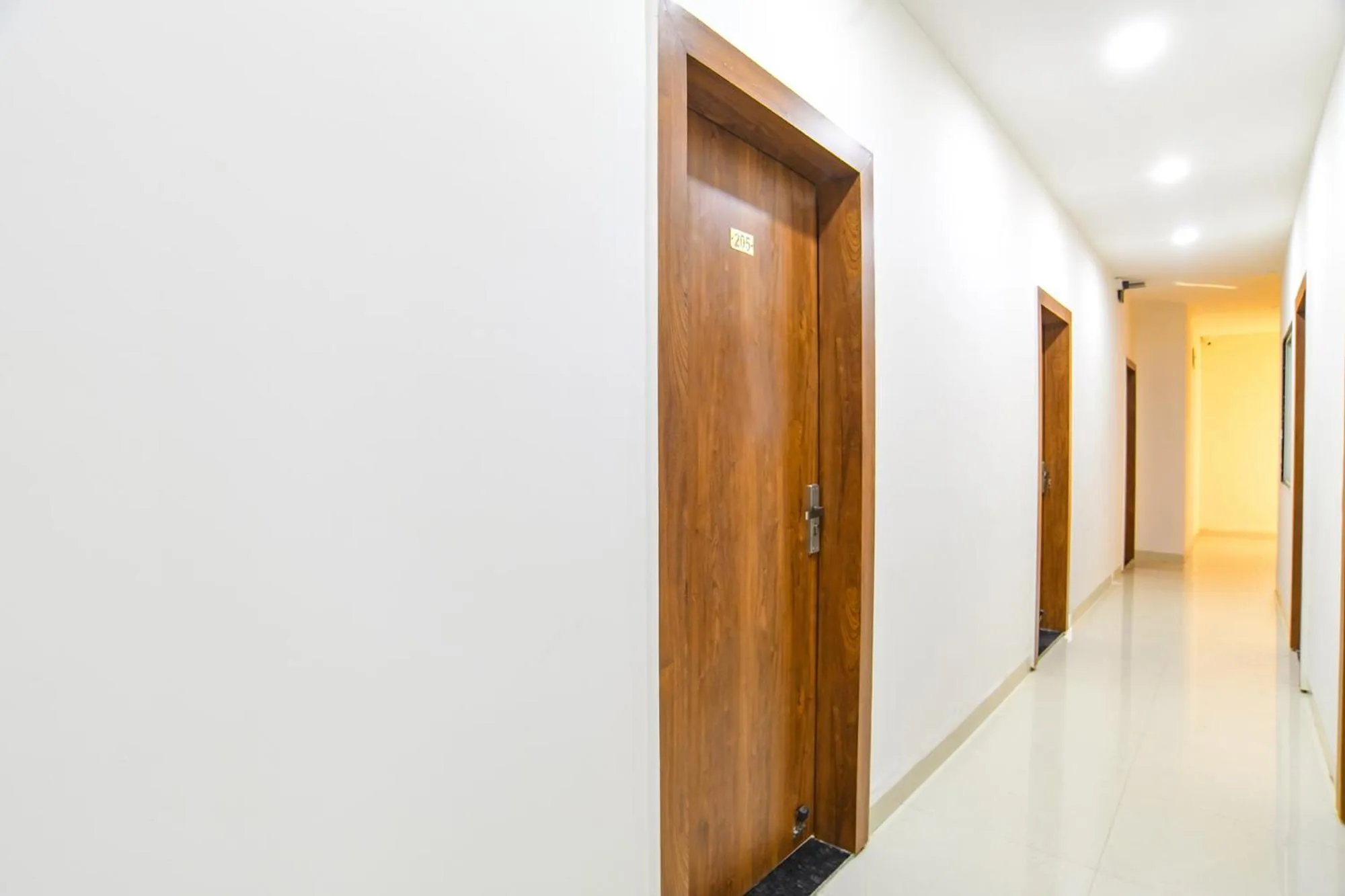 Lobby or reception in FabHotel Grand Giriraj