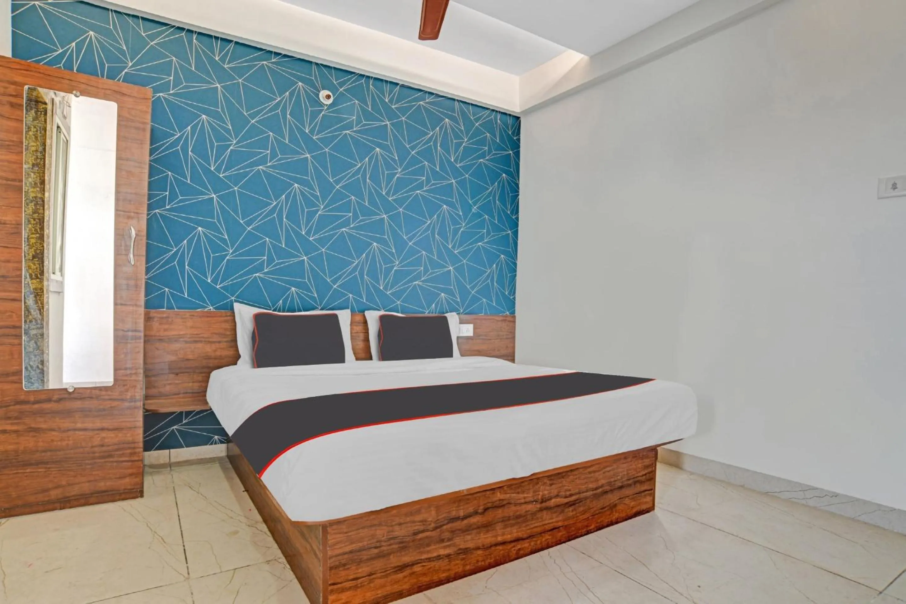 Bedroom, Bed in Hotel O A2 Hotel Classic