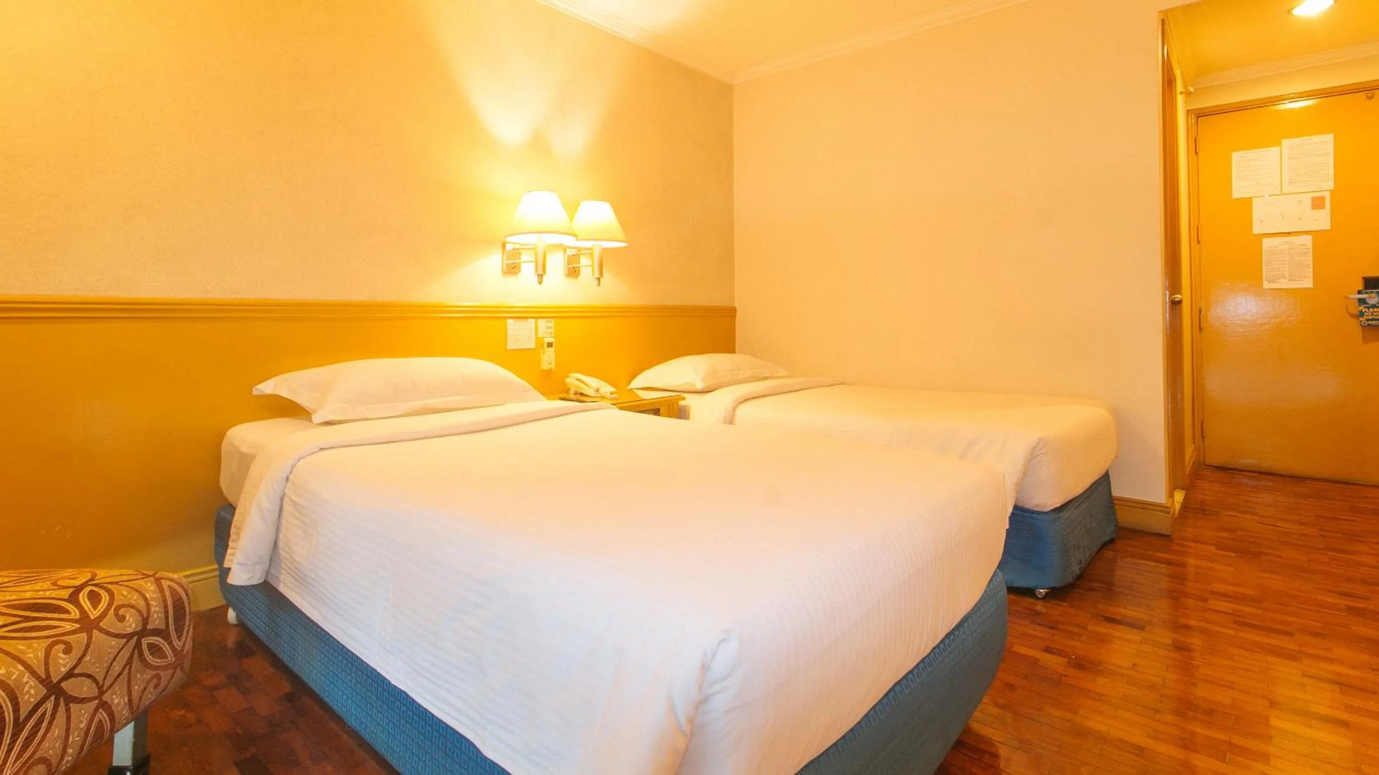 Bed in Aloha Hotel Roxas Boulevard Manila