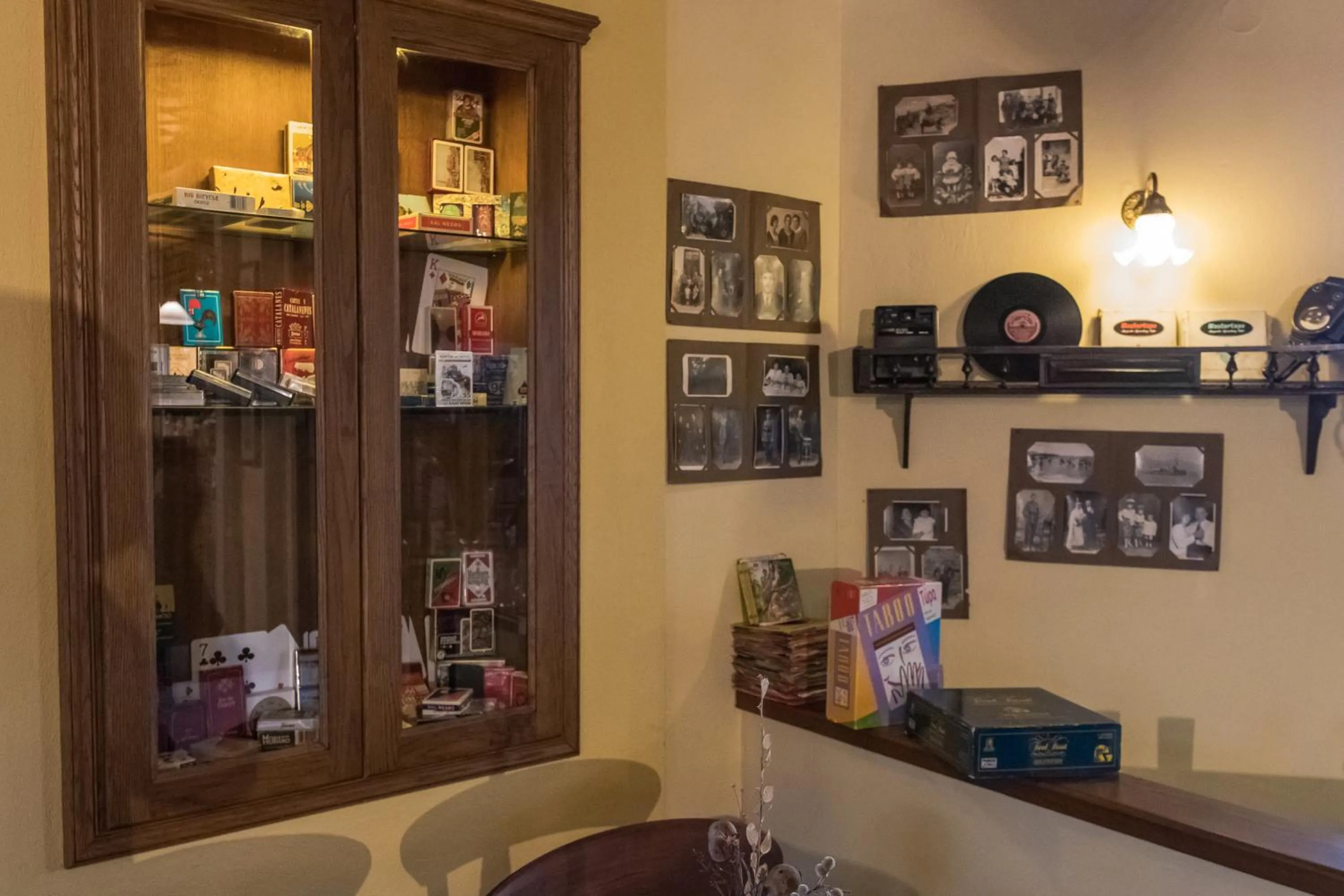 Evening entertainment in Petroto