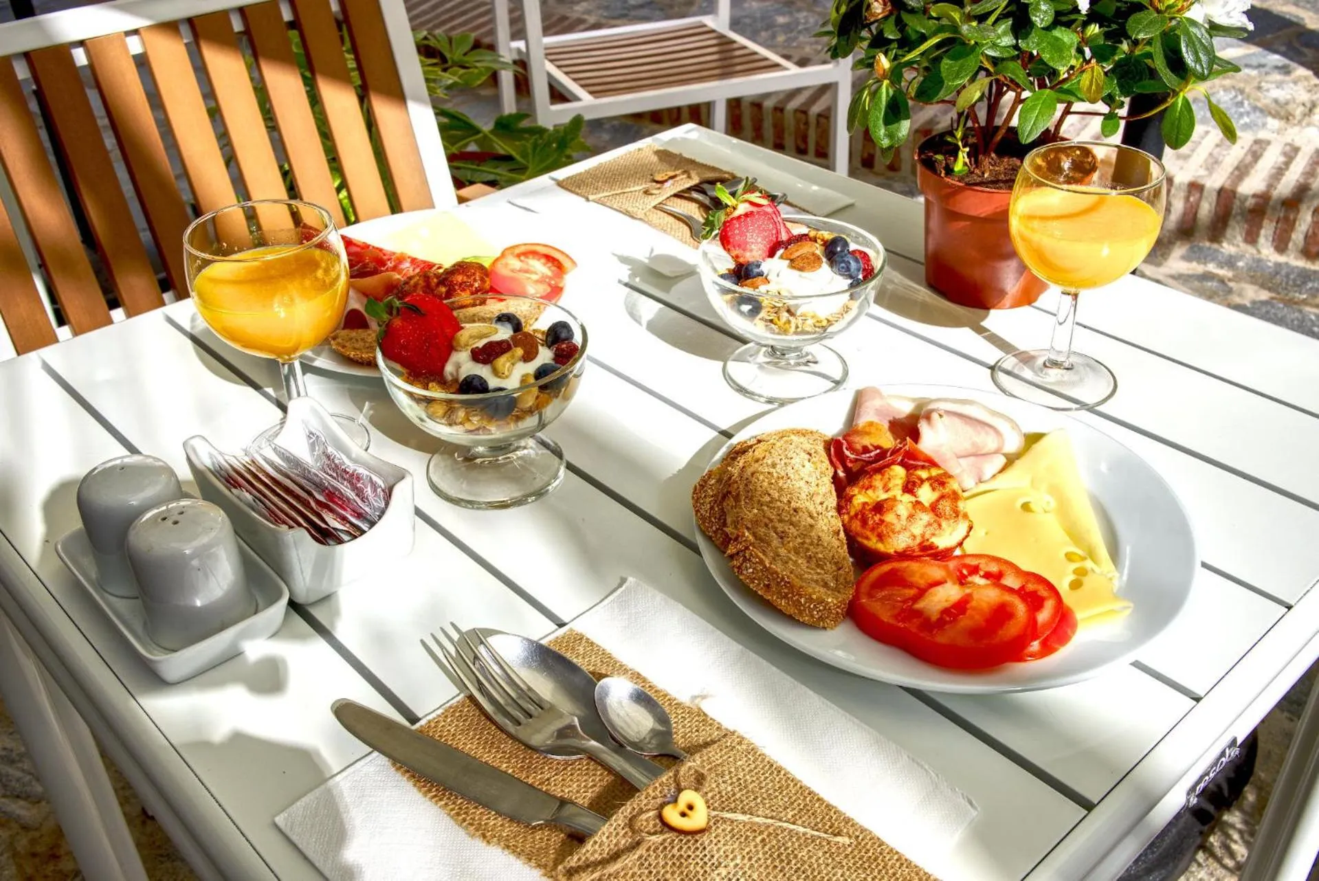 Breakfast in La Vieja Botica