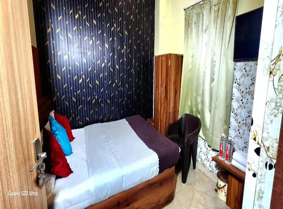 Bed in Hotel Rudra Paradise