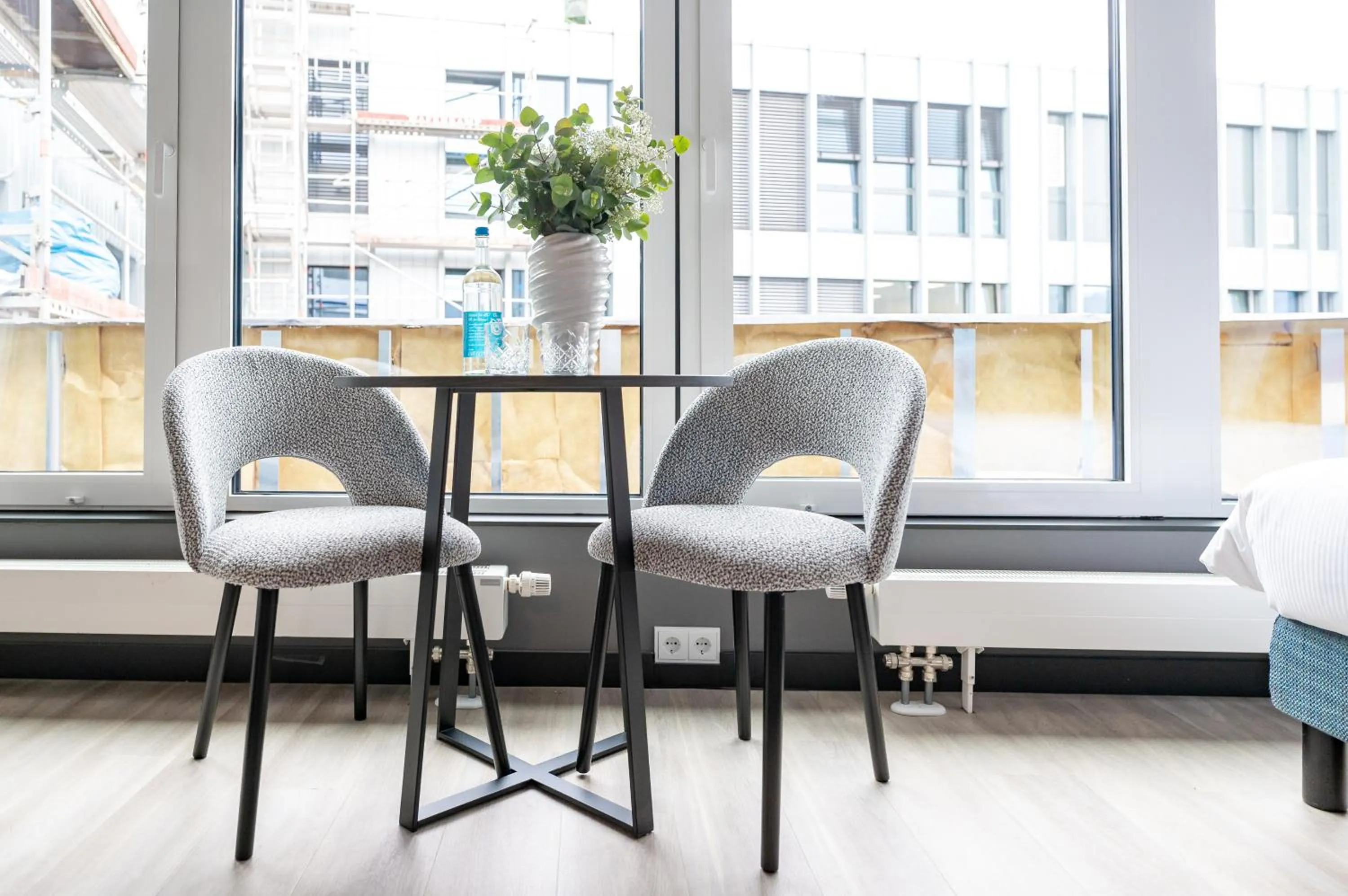 Seating area in Numa Bremen Saga