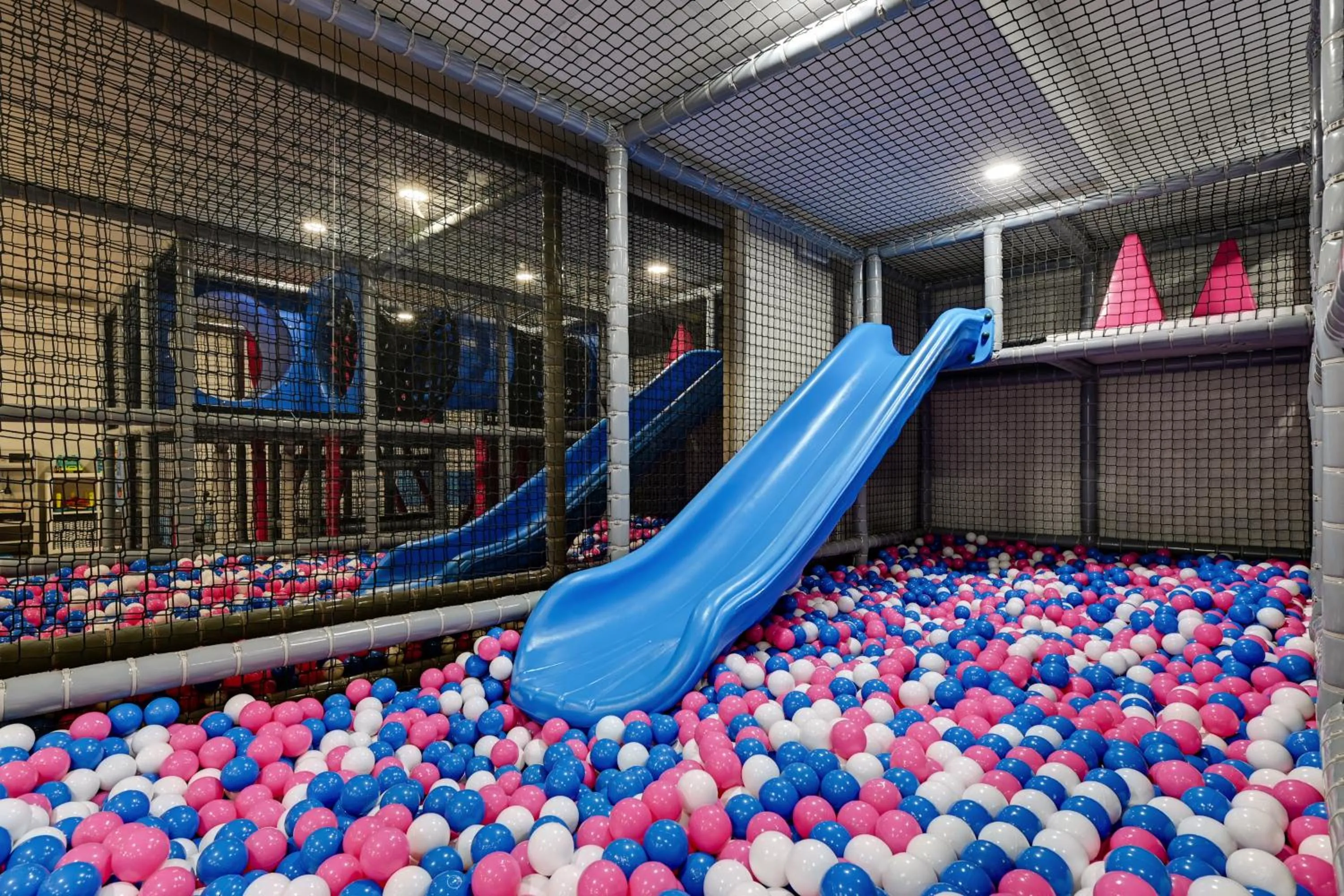 children in GRANO HOTEL Solmarina