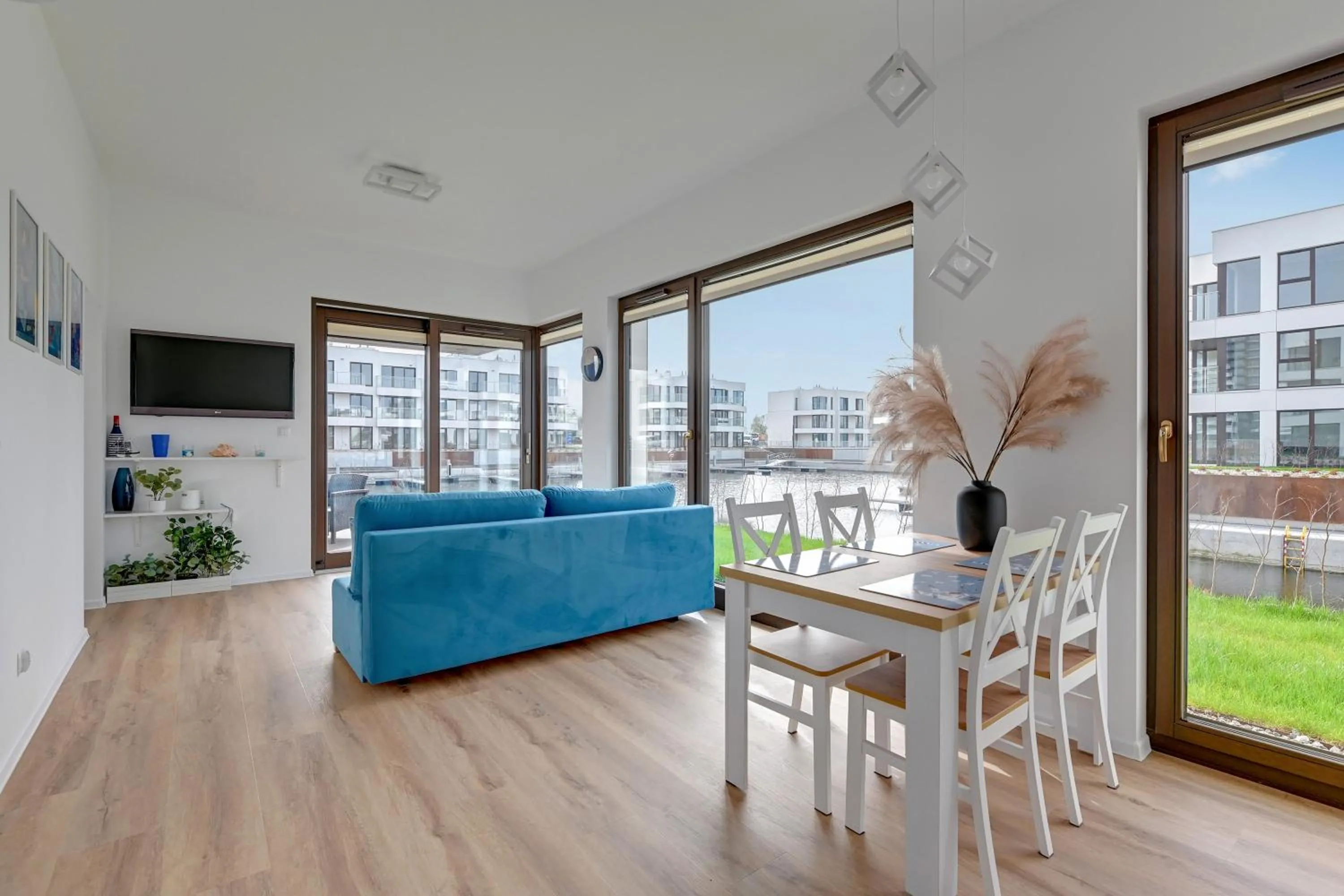 TV and multimedia in GRANO HOTEL Solmarina