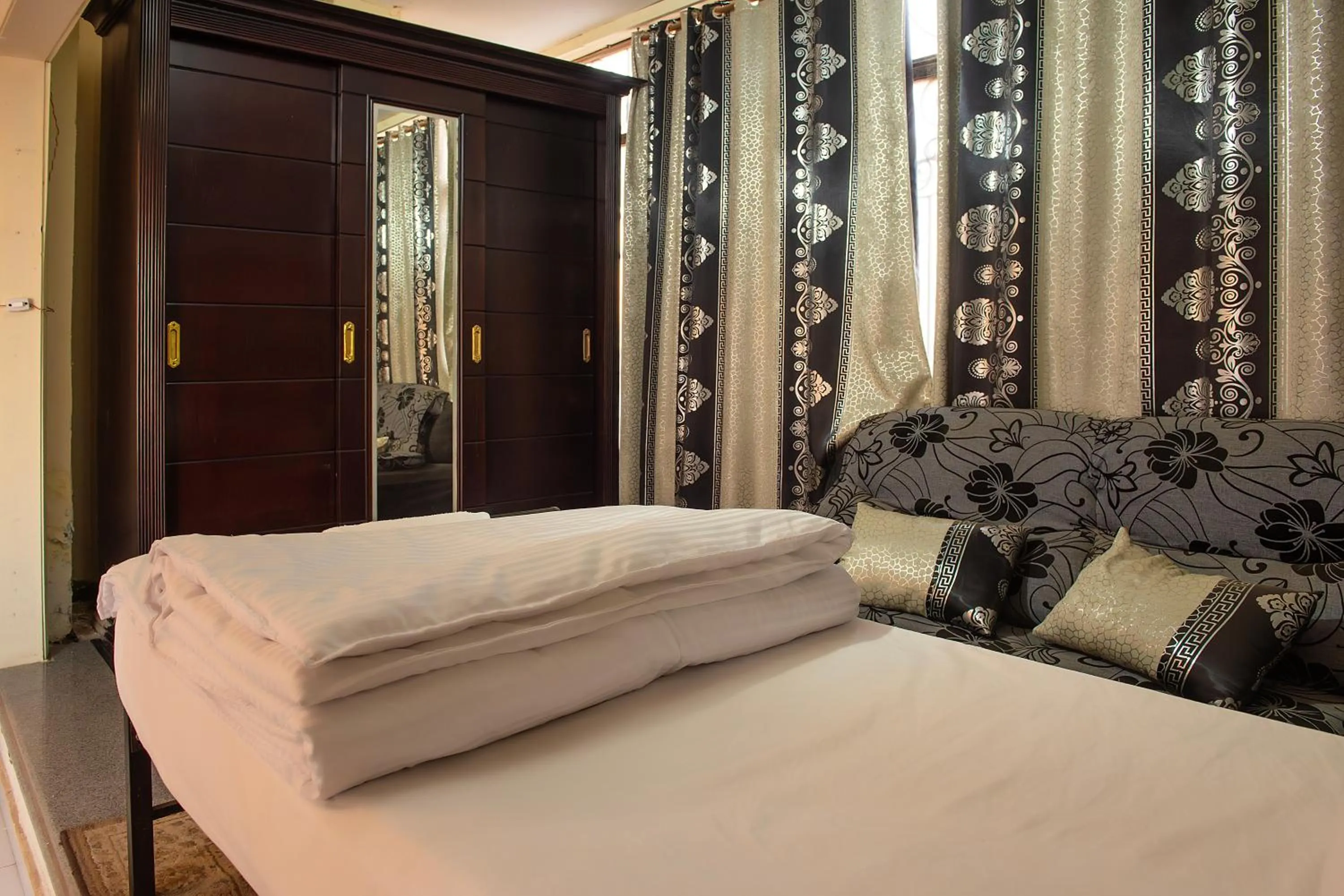 Photo of the whole room, Bed in Pyramita Hotel