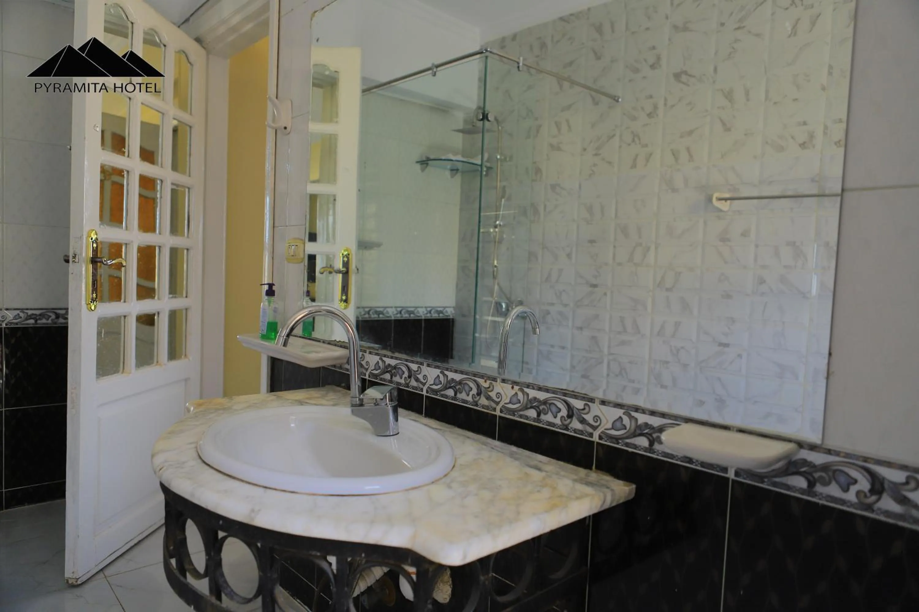 Bathroom in Pyramita Hotel