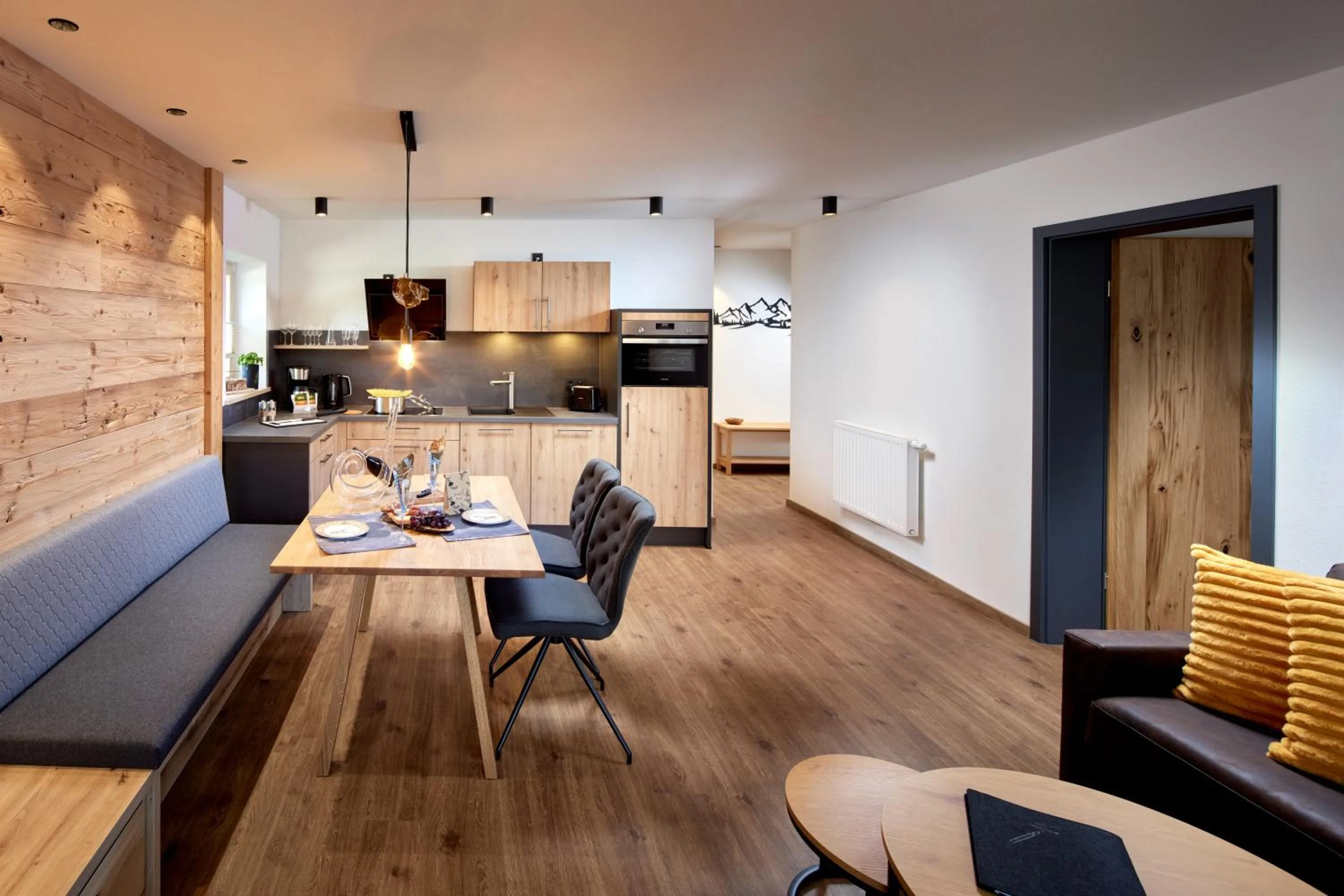 Kitchen or kitchenette in Maximilian Appartements