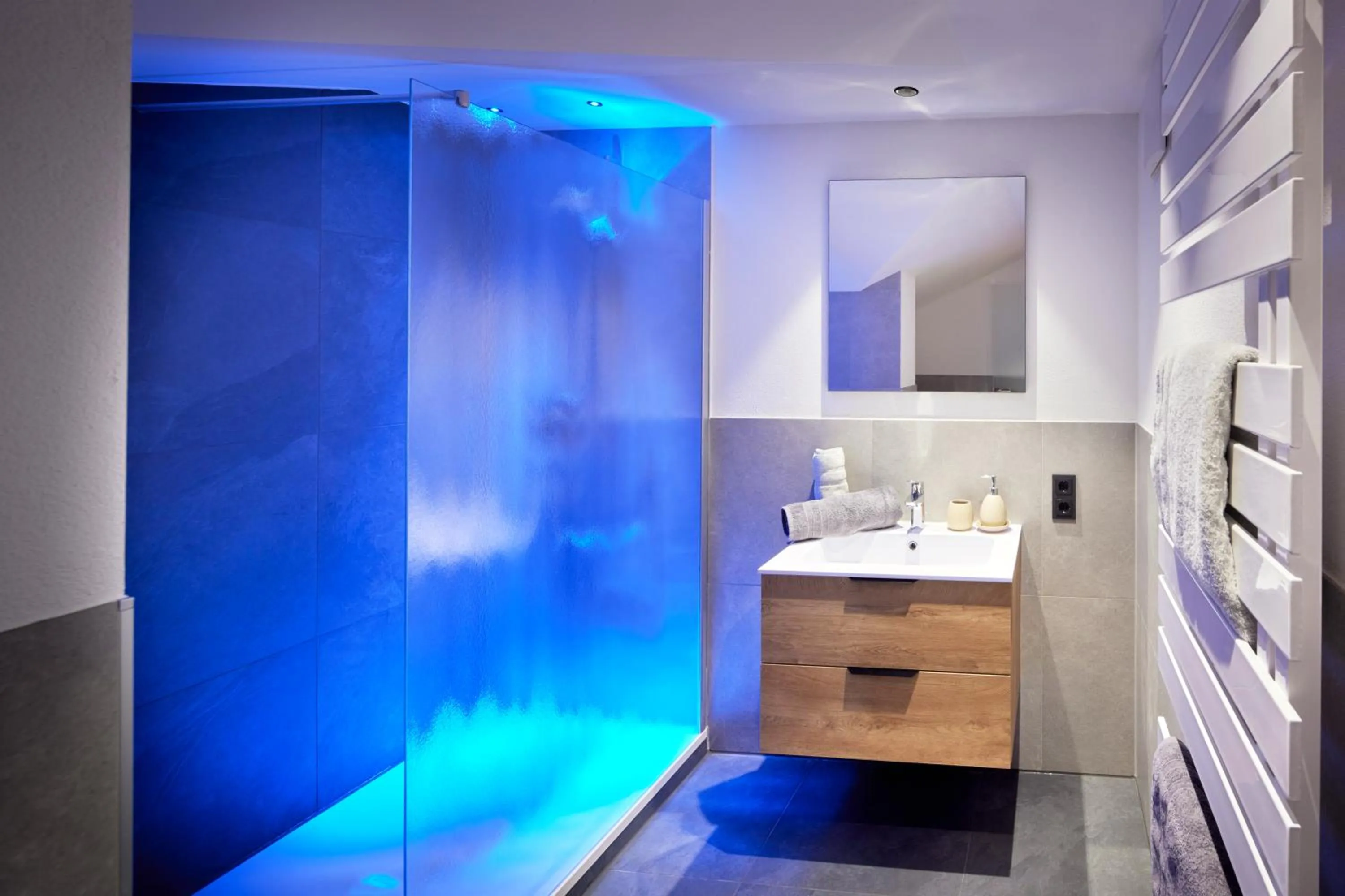 Bathroom in Maximilian Appartements