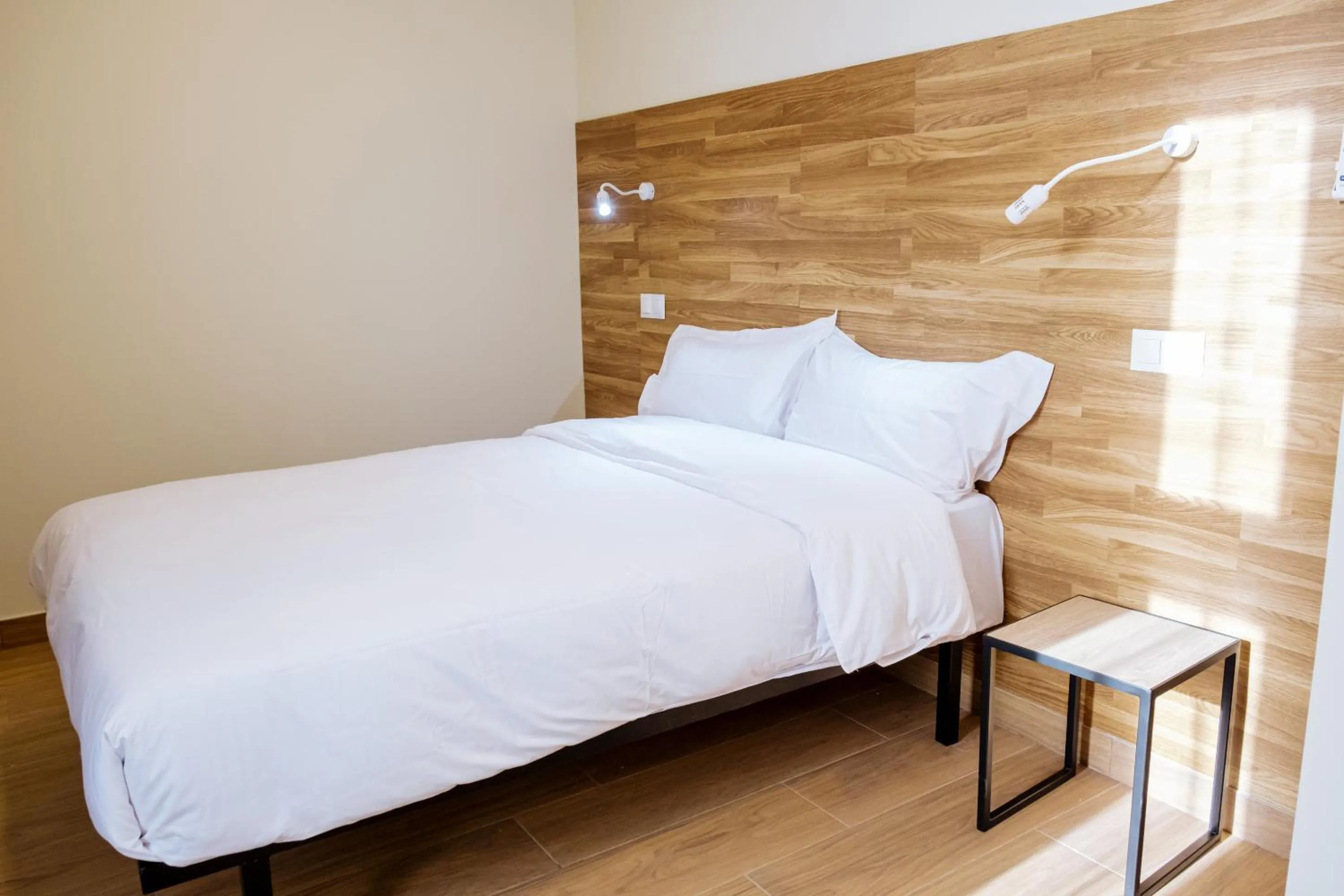 Bed in Apartahotel Golden Alcalá