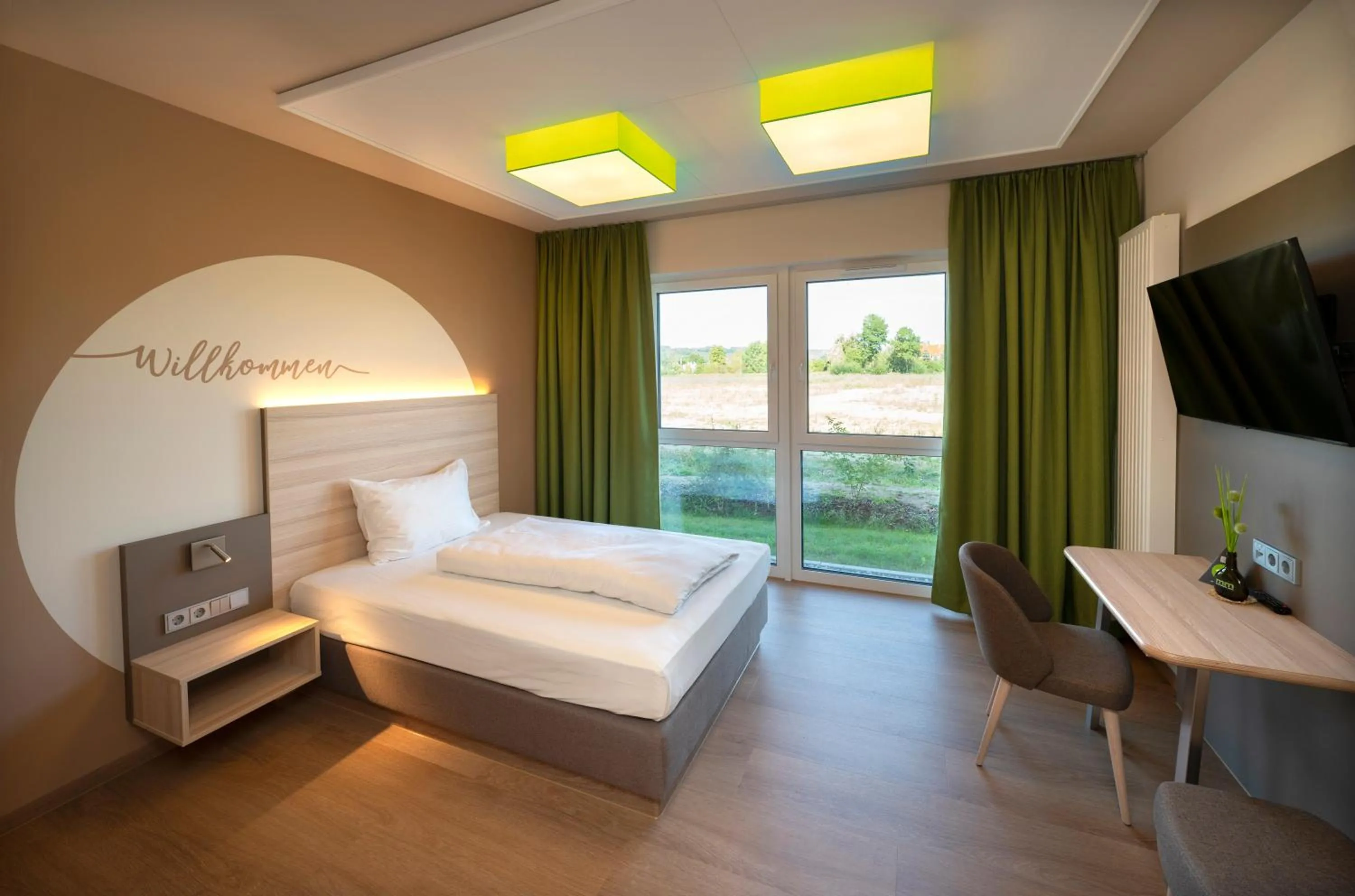 Bed in Mainfranken Motel - Anreise rund um die Uhr - Neueröffnung 2023