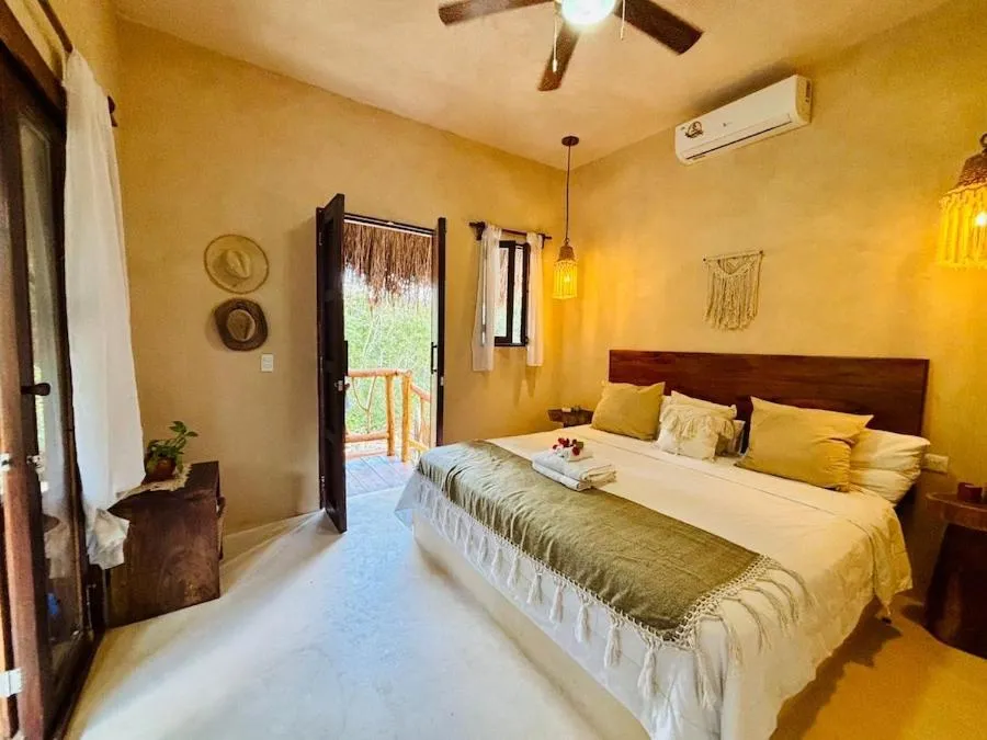 Bed in Lodge Tzunum Jade