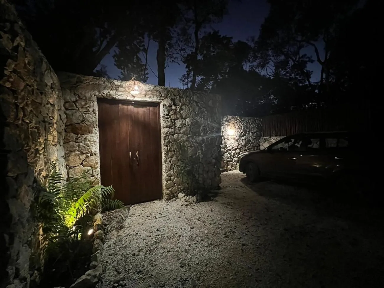 Off site in Lodge Tzunum Jade