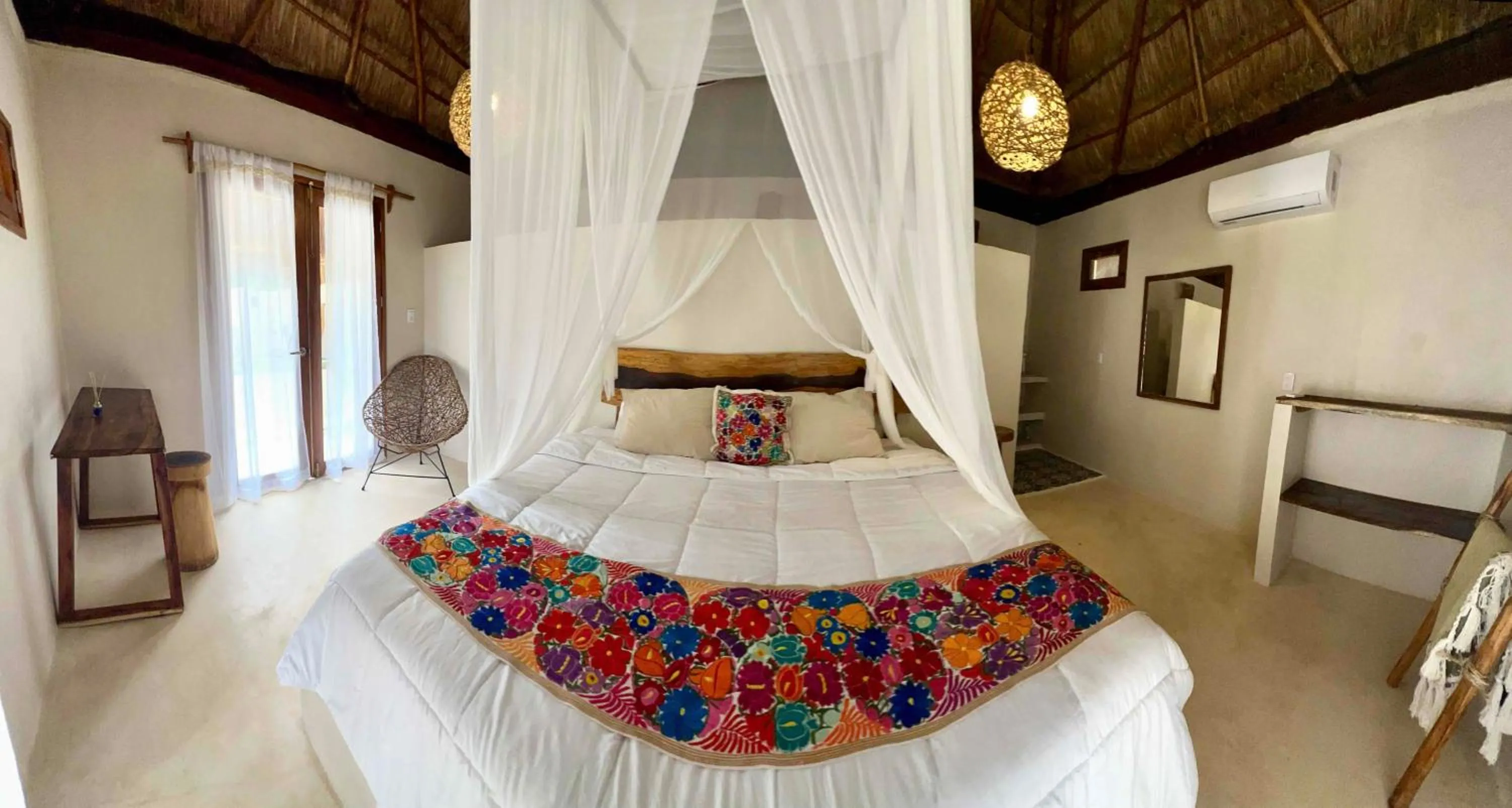 Bed in Lodge Tzunum Jade