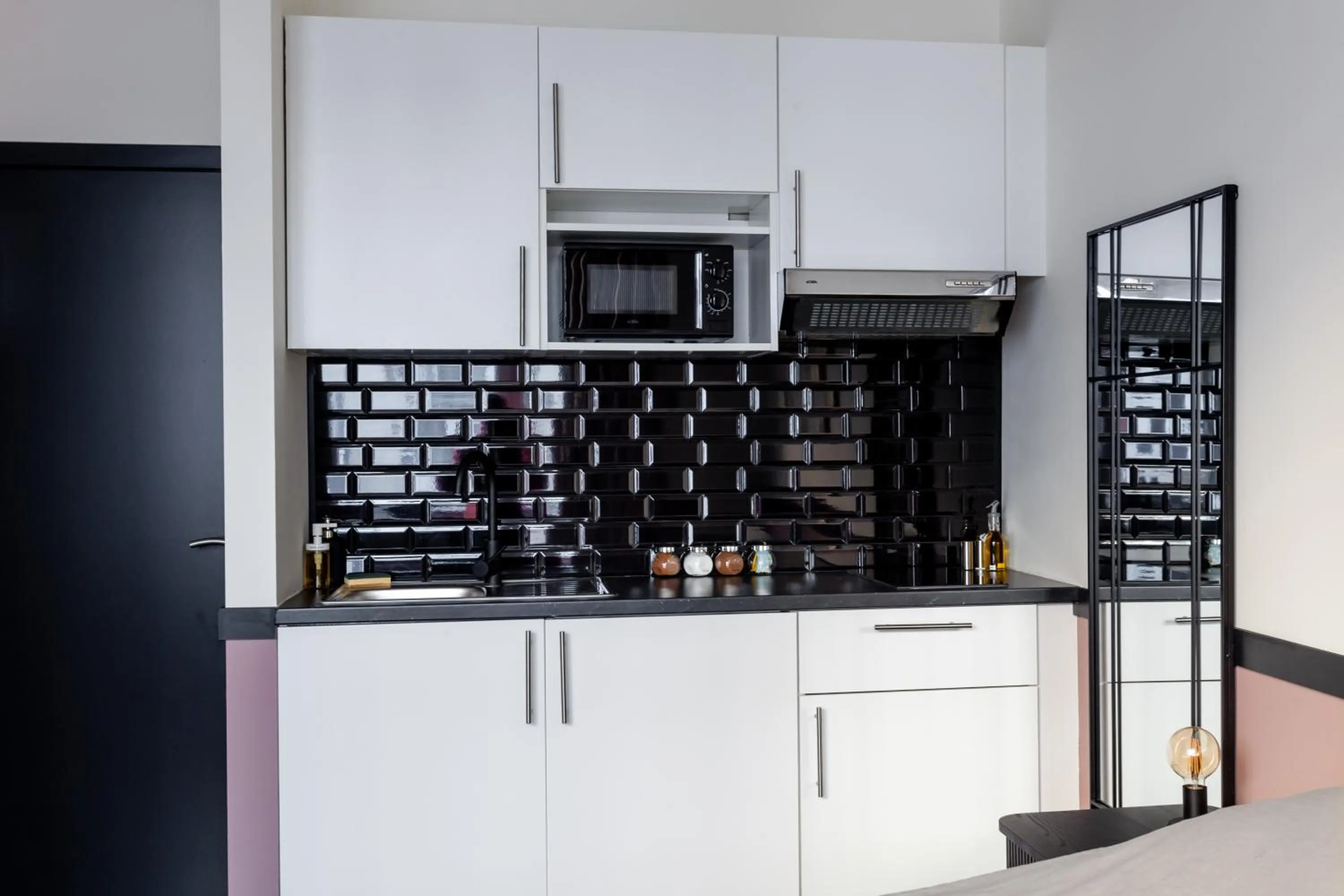 Coffee/tea facilities in Hey - Aparthotel Brussels