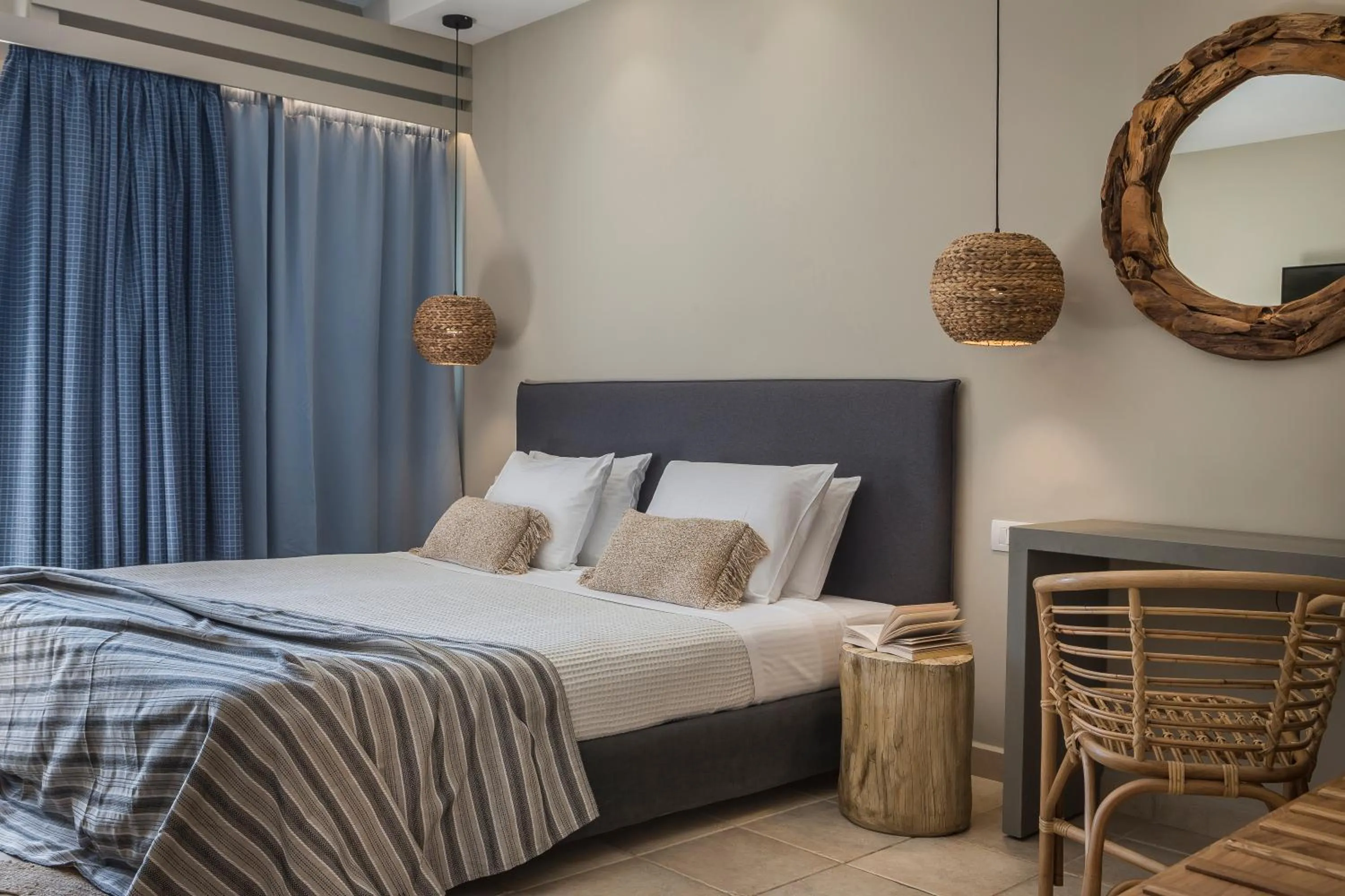 Bed in Avithos Resort Hotel