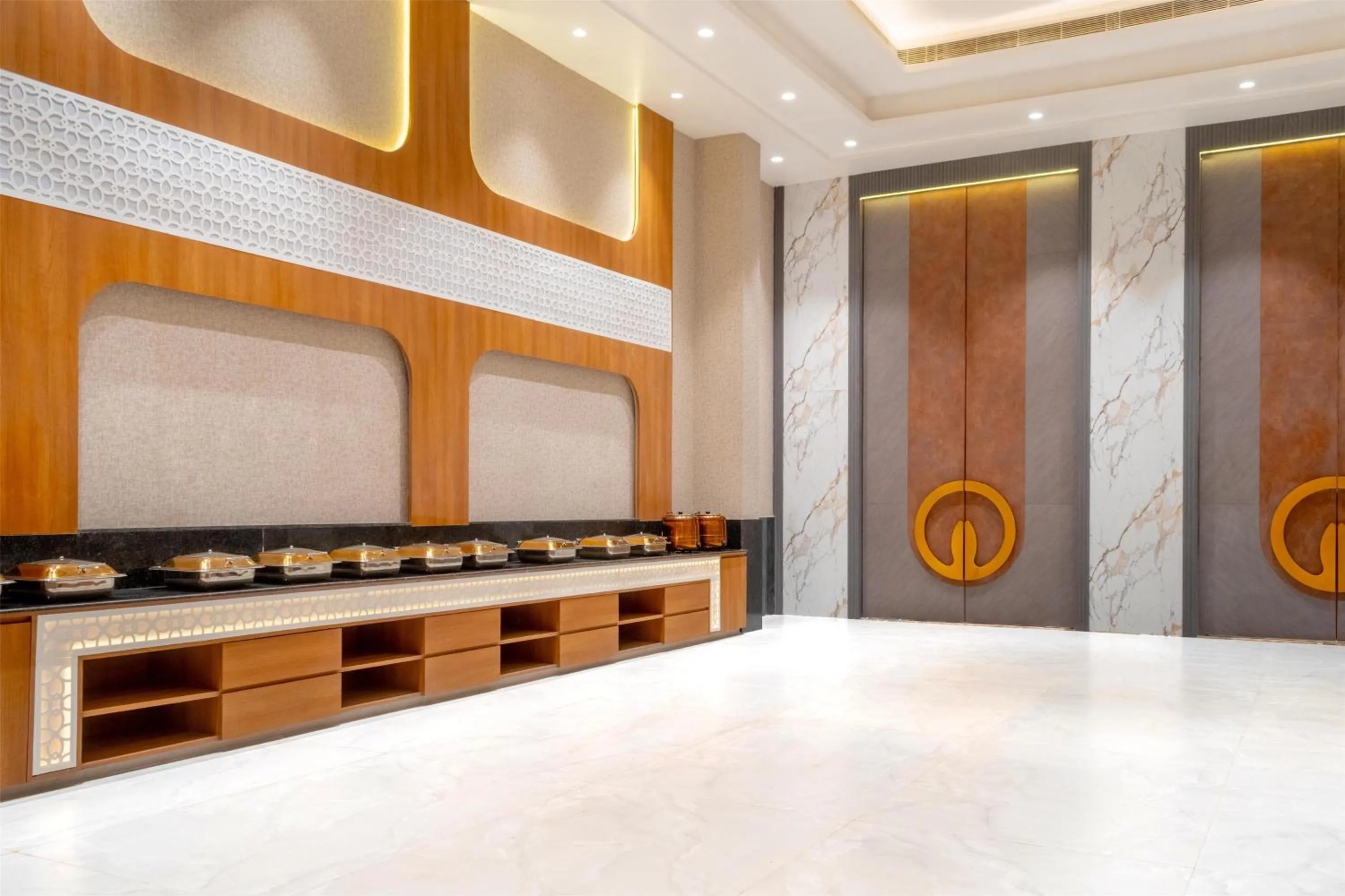 Banquet/Function facilities in D Square Statue of Unity Kevadia, a member of Radisson Individuals