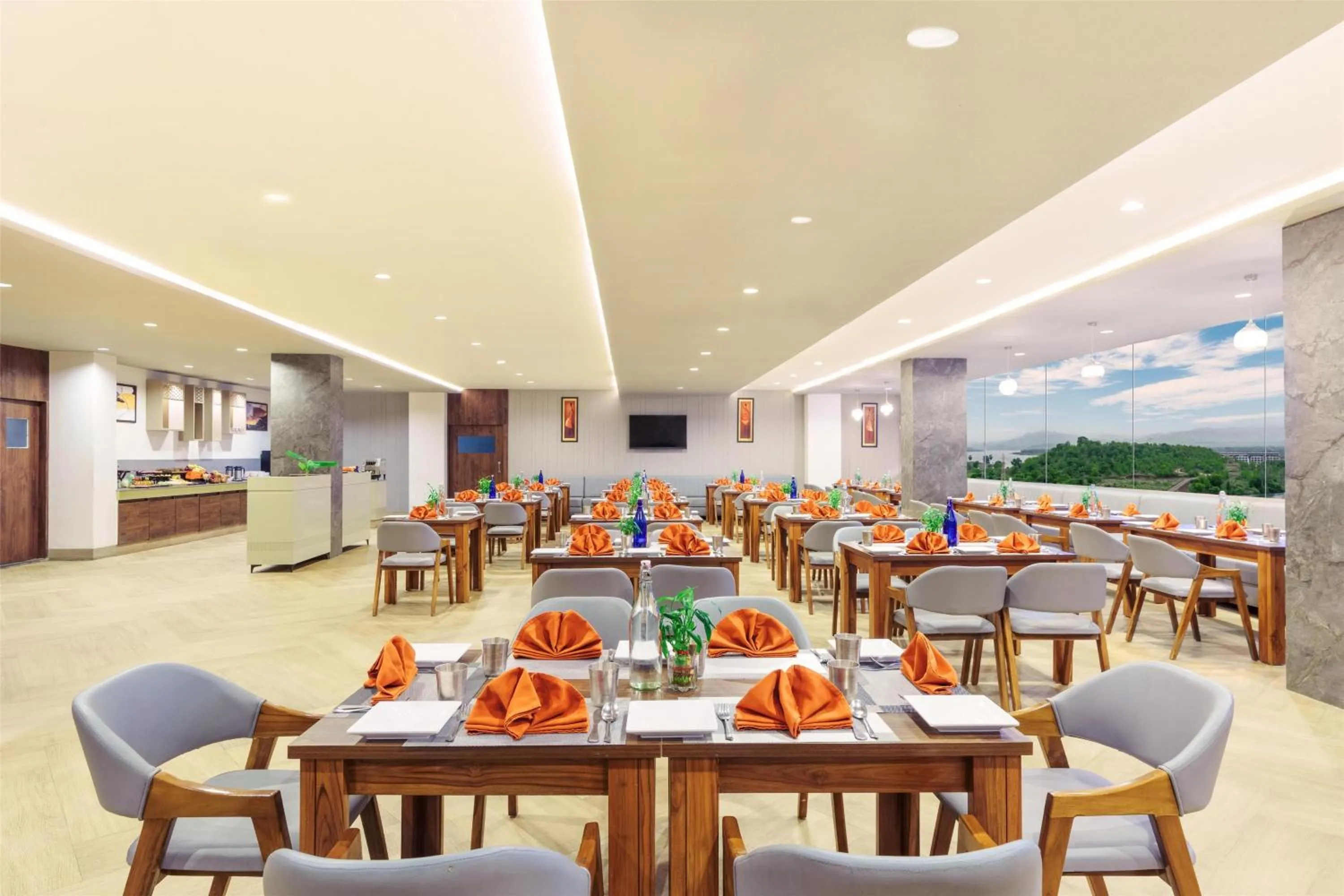 Restaurant/places to eat in D Square Statue of Unity Kevadia, a member of Radisson Individuals