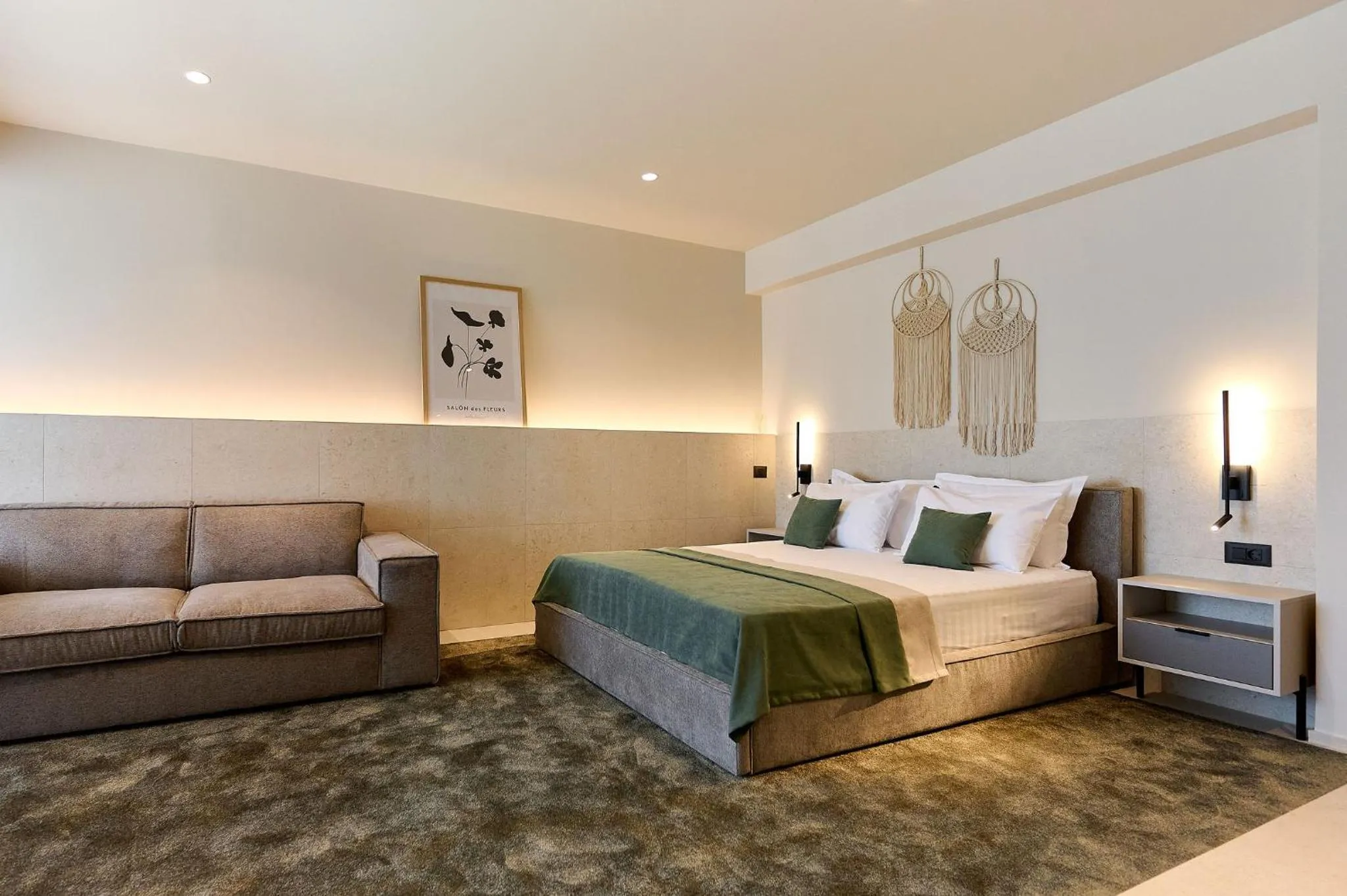 Bed in Alezzi Infinity Aparthotel & Spa