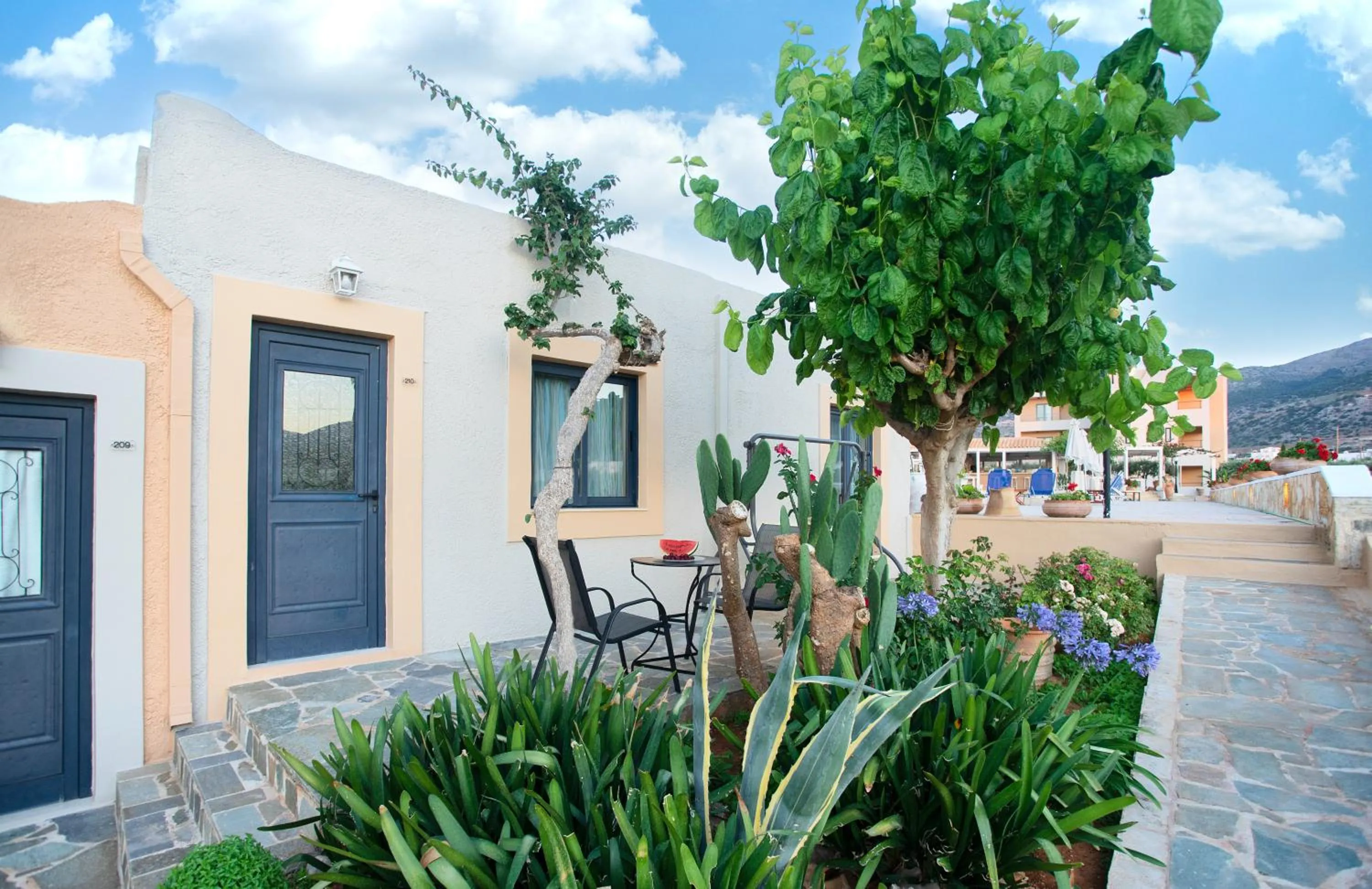 Property building in Golden Bay Hotel Apartments