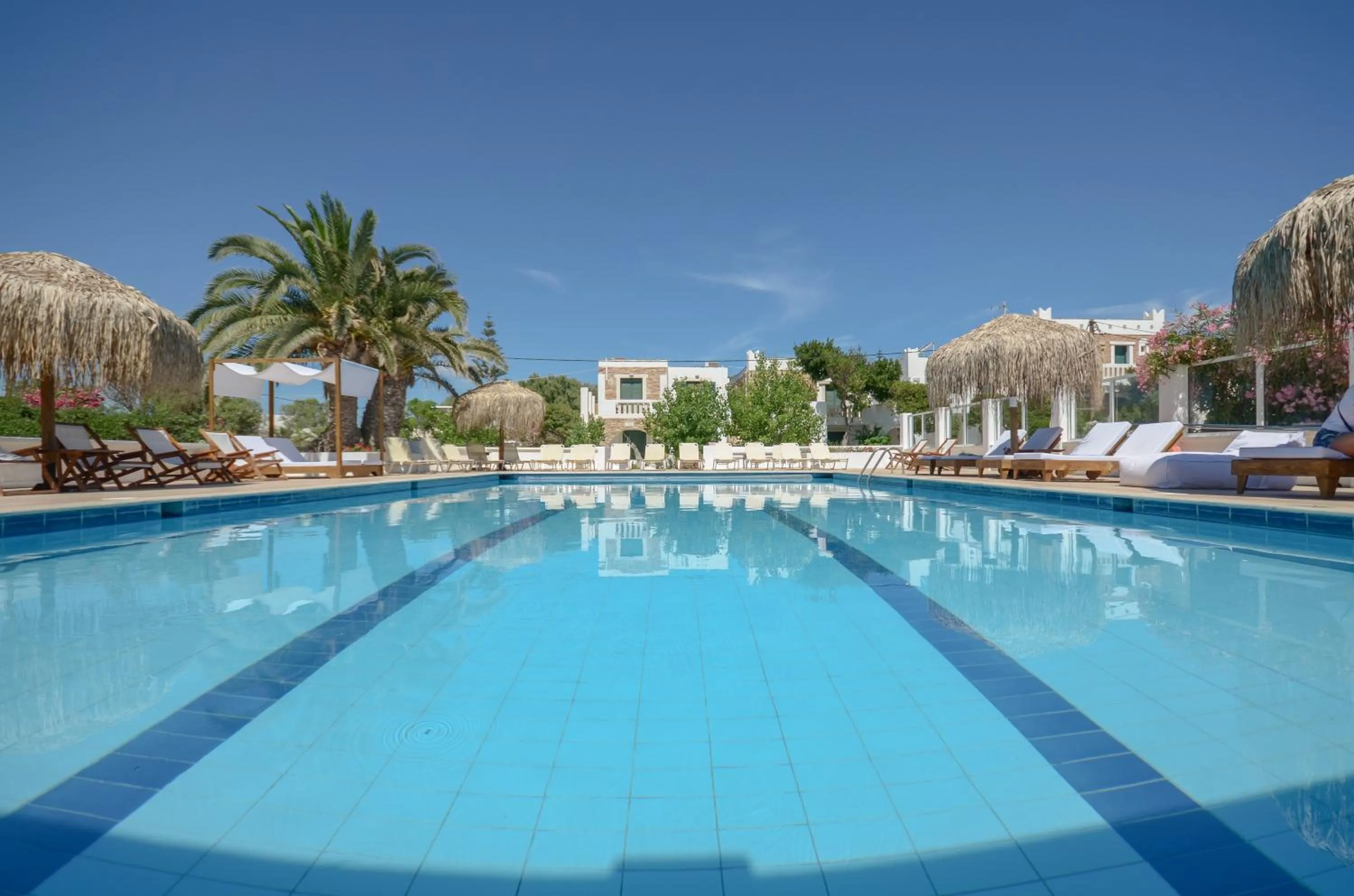 Swimming pool in Hotel Naxos Beach