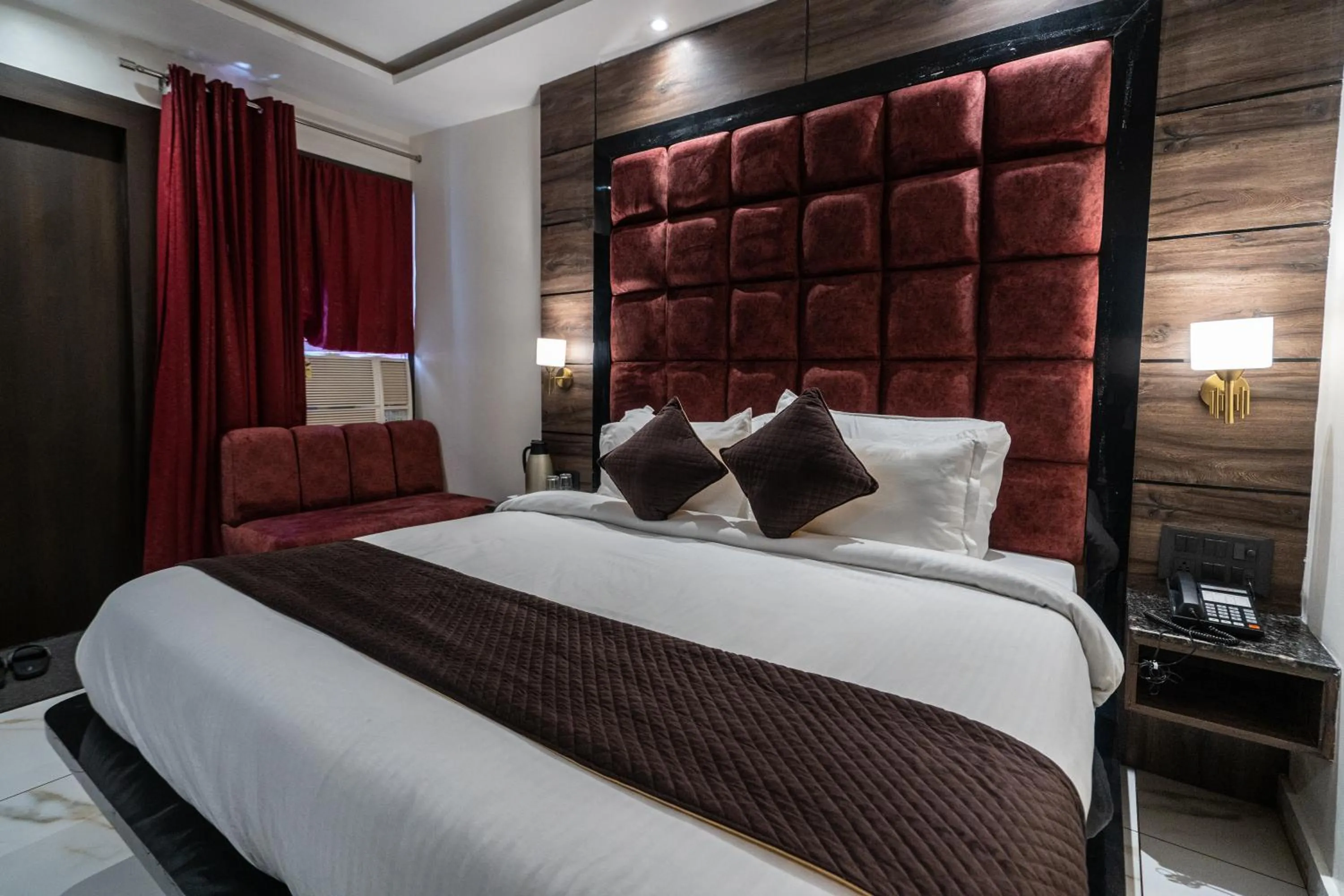 Bed in Hotel The Vaishvik