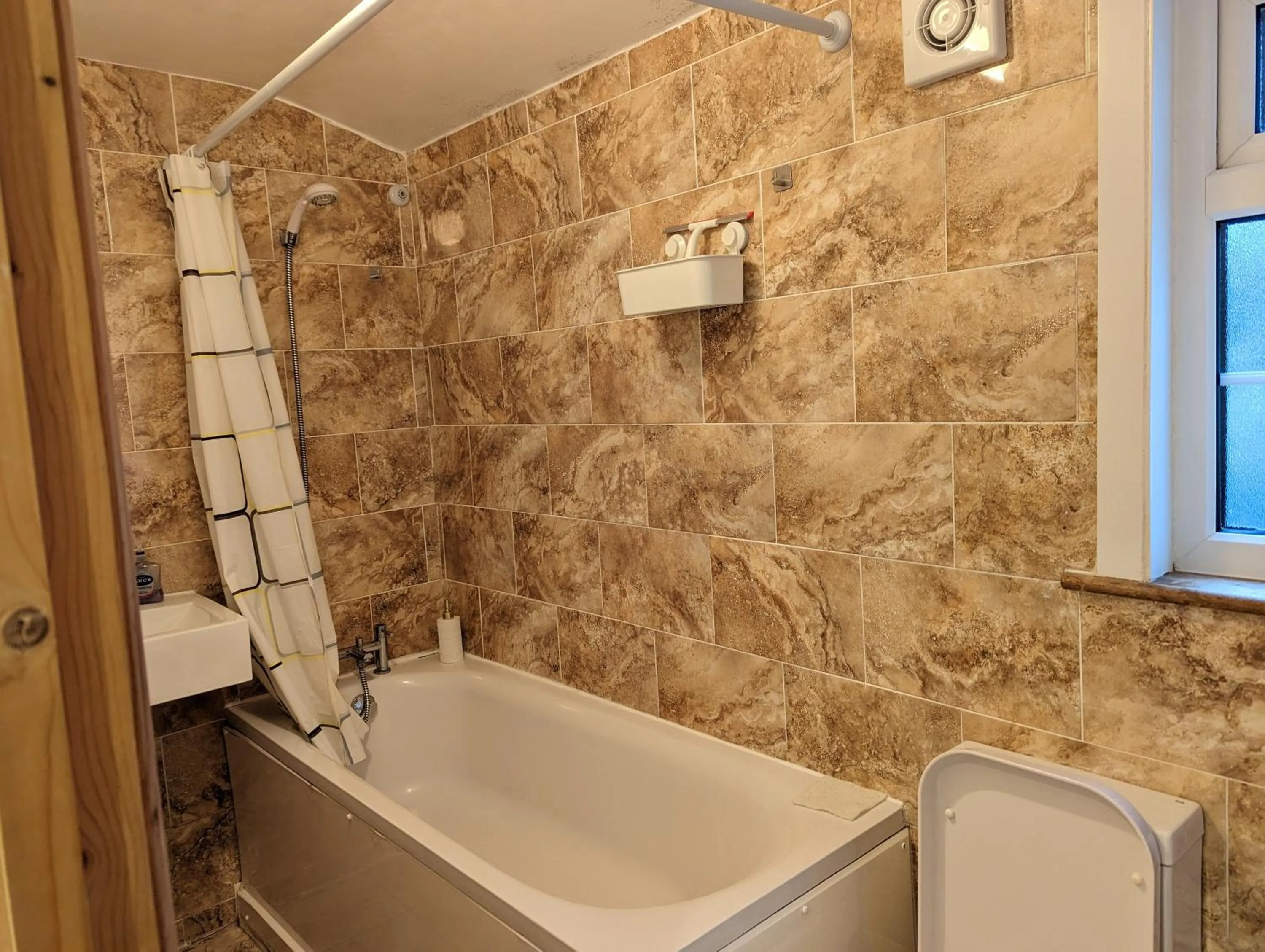 Bathroom in Fully-equipped flat in the city of London