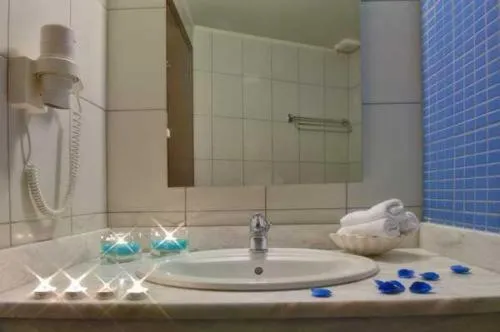 Bathroom in Rainbow Apartments