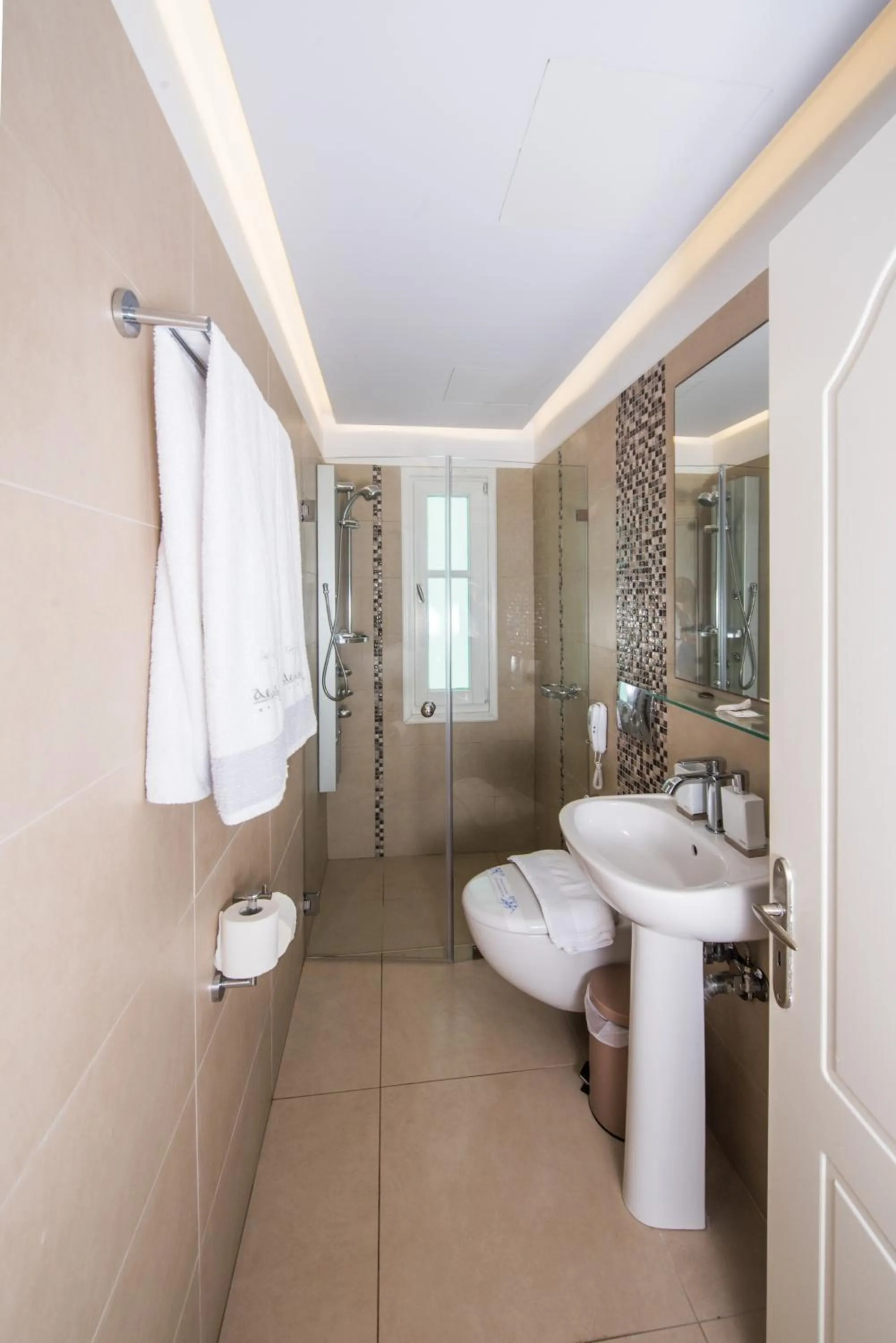 Aegialis Hotel & Spa