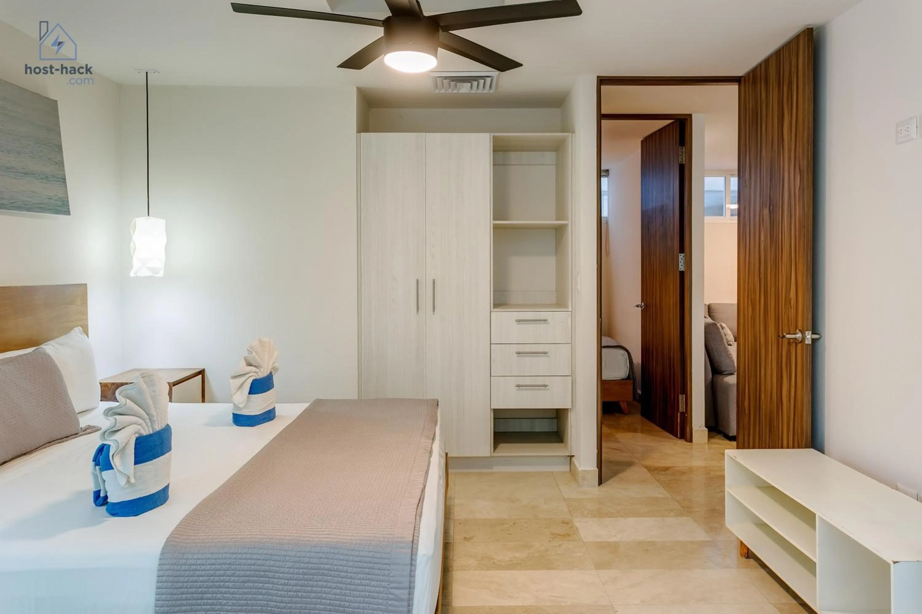 Bed in Aptartment with Patio, Rooftop & Pool Close to the Beach - Danzamar 2