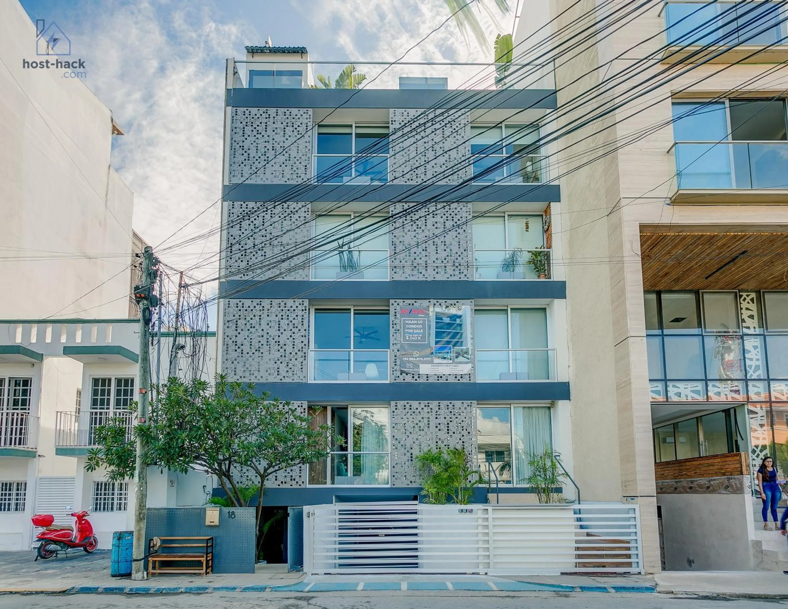 Property building in Aptartment with Patio, Rooftop & Pool Close to the Beach - Danzamar 2