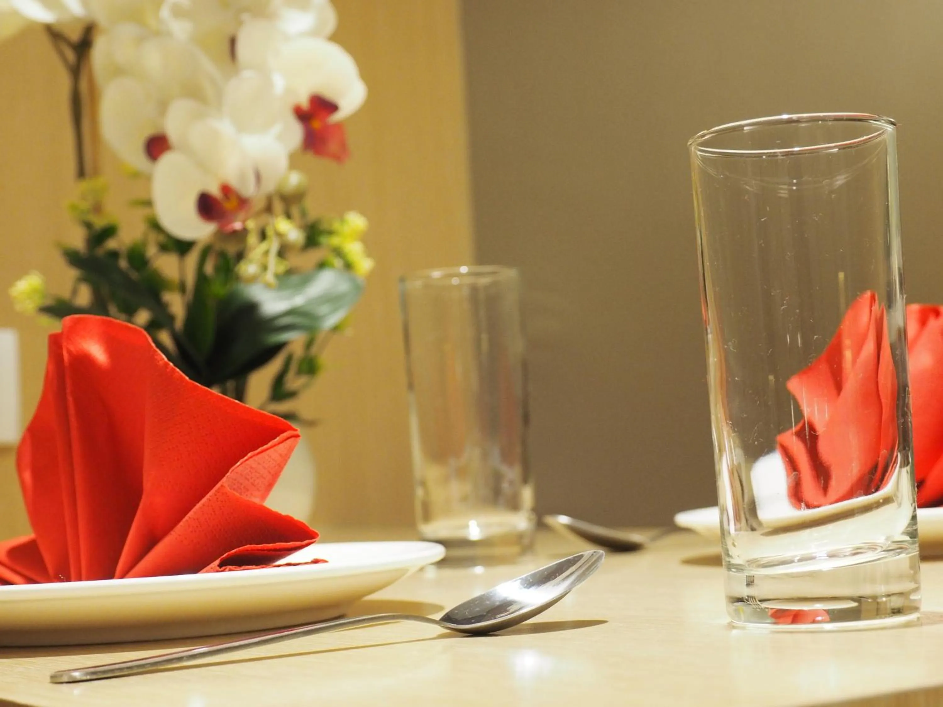 Dining area in Amanjiwa 99R