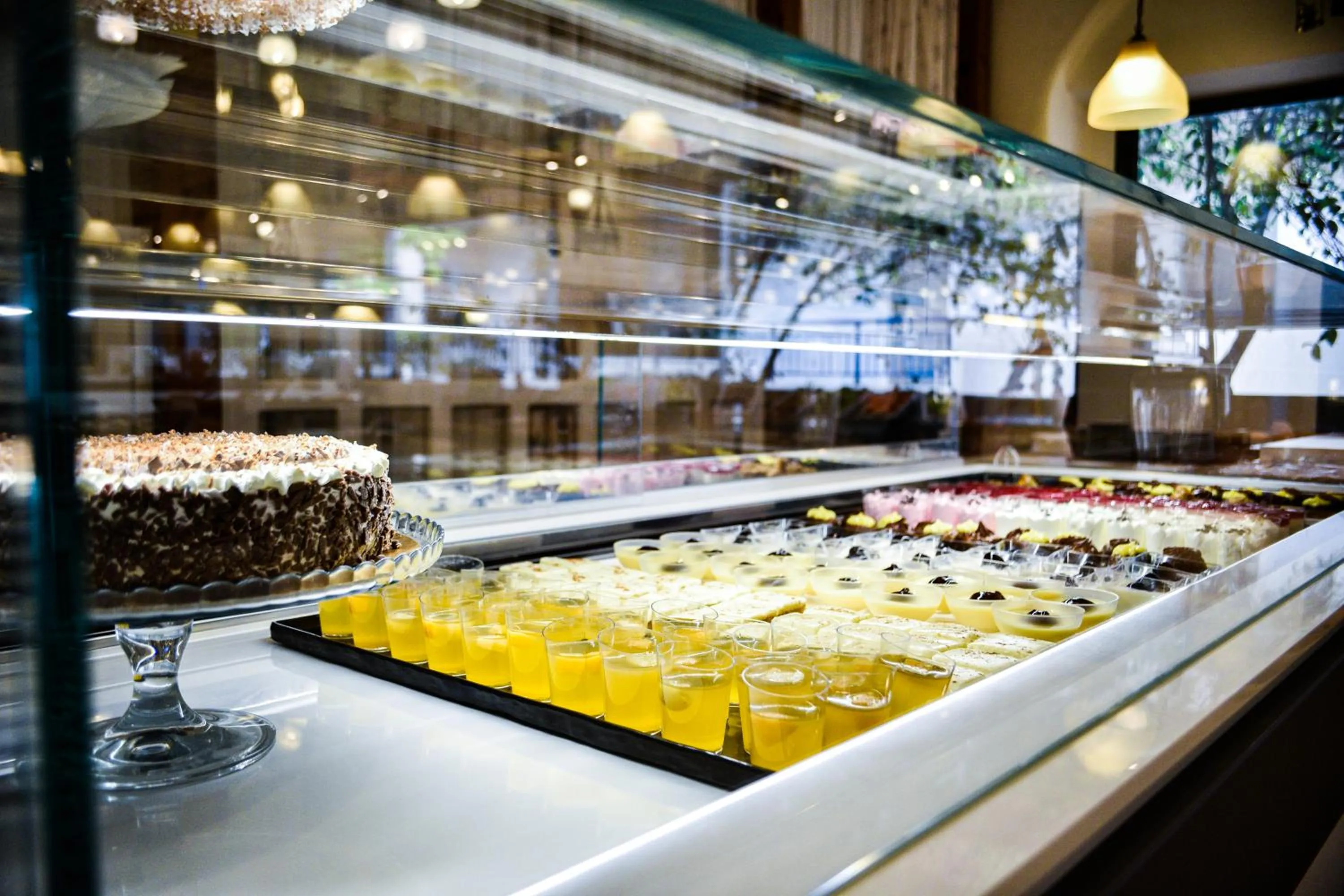 Restaurant/places to eat in Acrotel Athena Pallas & Residence