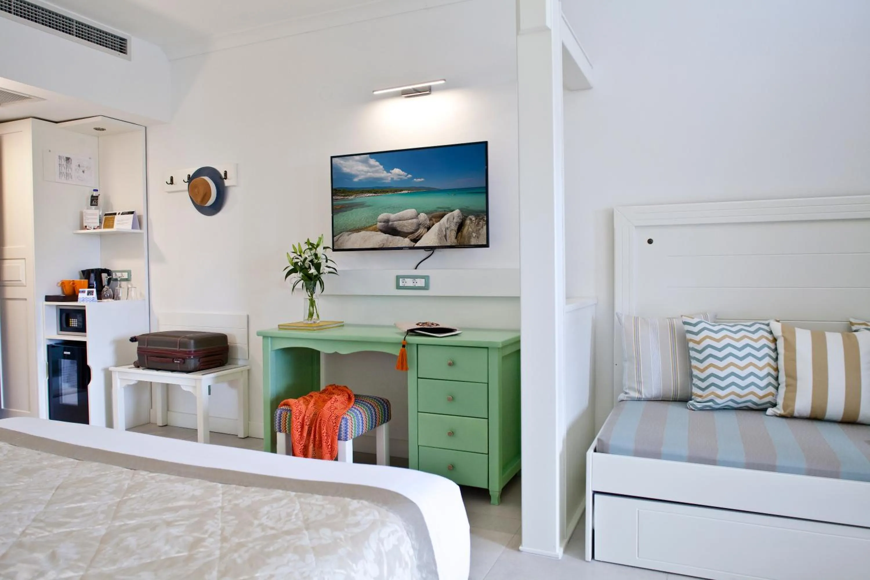 Bedroom, Bed in Acrotel Athena Pallas & Residence